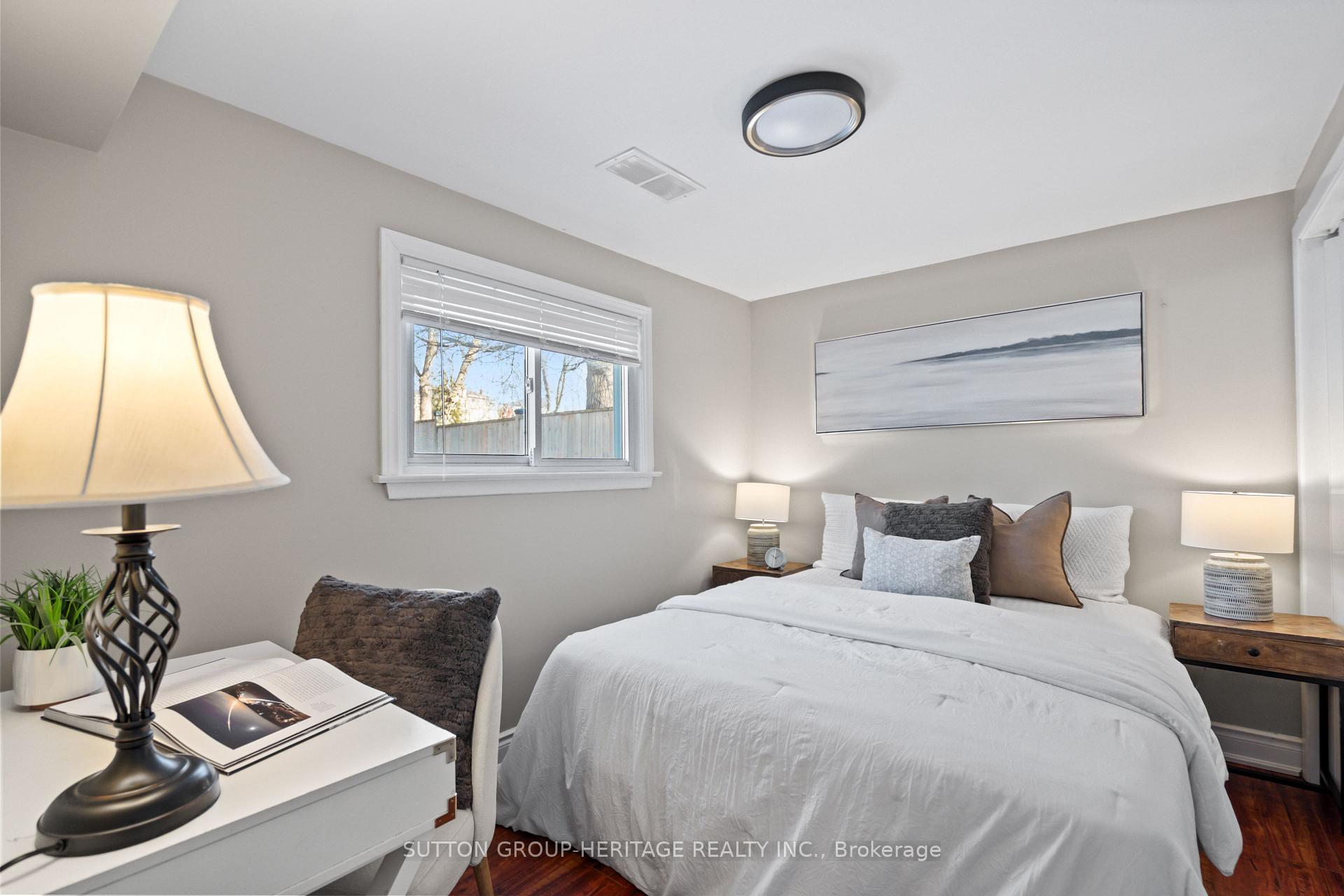 Photo 25 of 213 Bowman Avenue, Whitby, Blue Grass Meadows — HOMEH