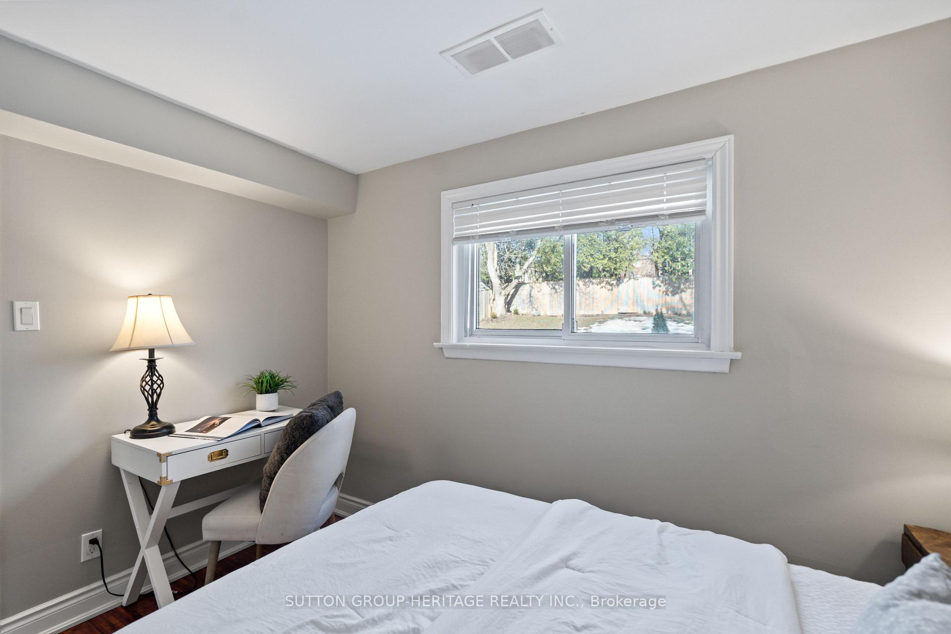 Photo 26 of 213 Bowman Avenue, Whitby, Blue Grass Meadows — HOMEH