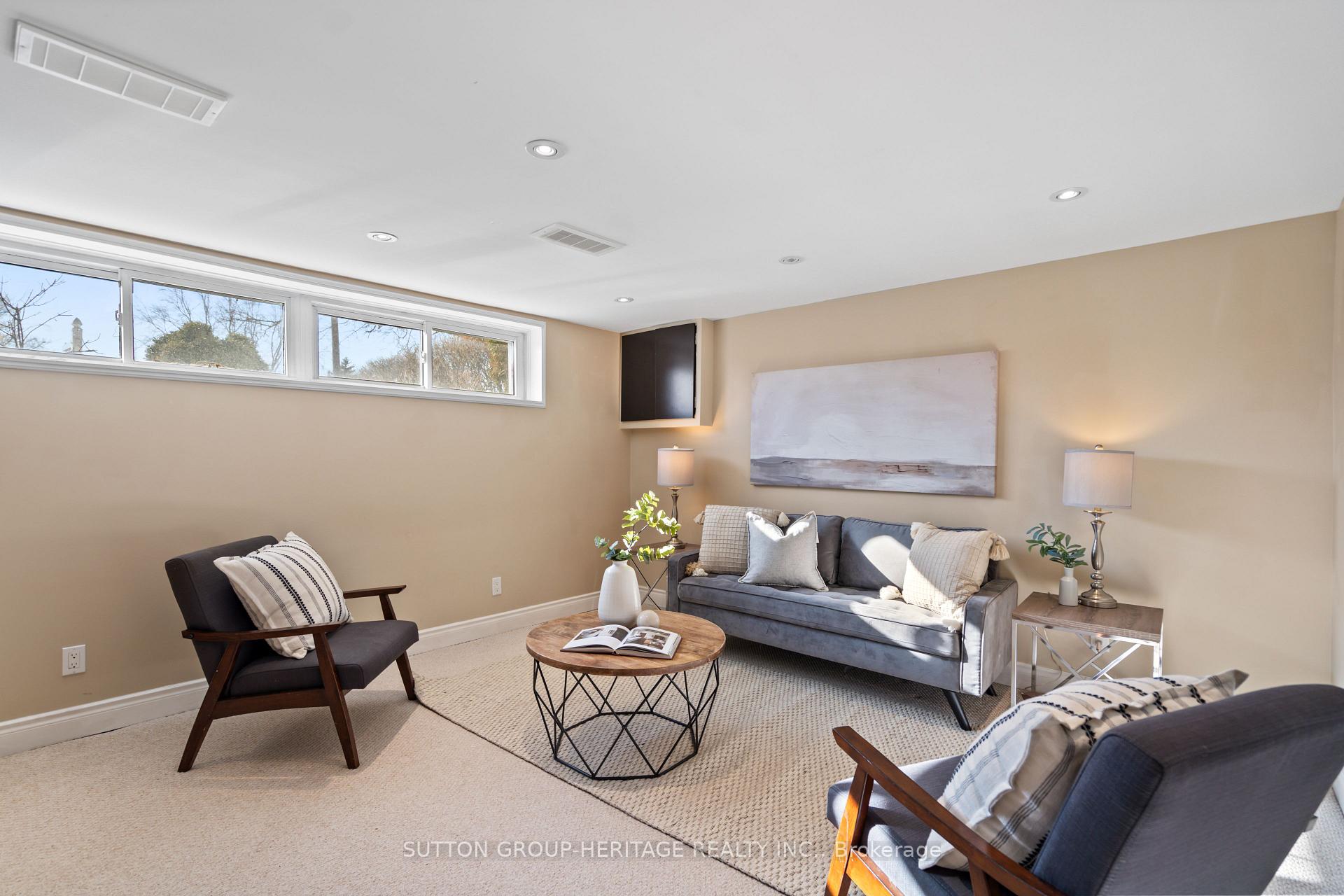 Photo 28 of 213 Bowman Avenue, Whitby, Blue Grass Meadows — HOMEH