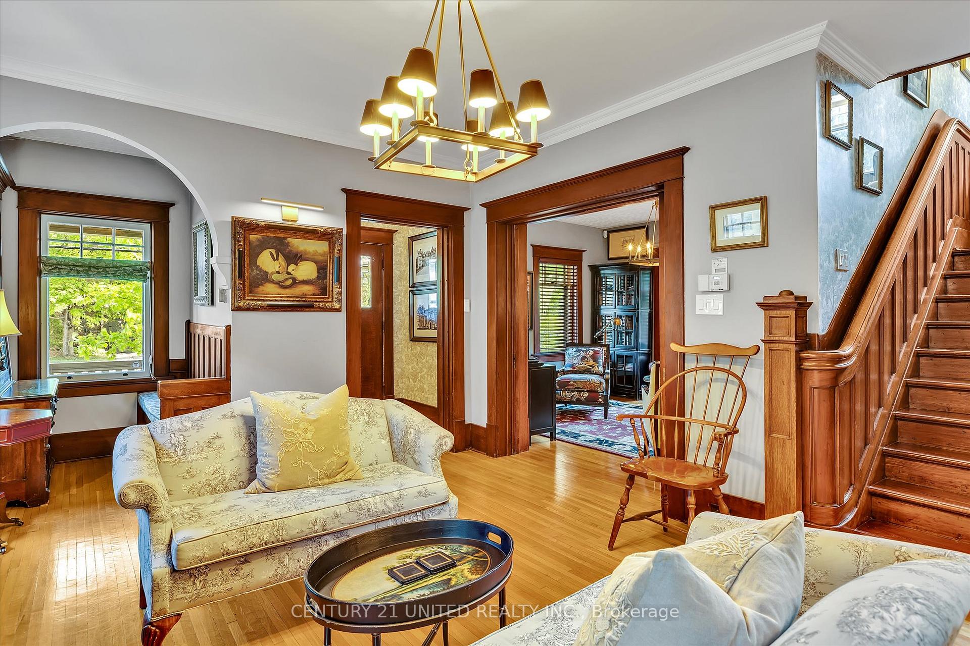 Photo 9 of 466 Weller Street, Peterborough, Town Ward 3 — HOMEH
