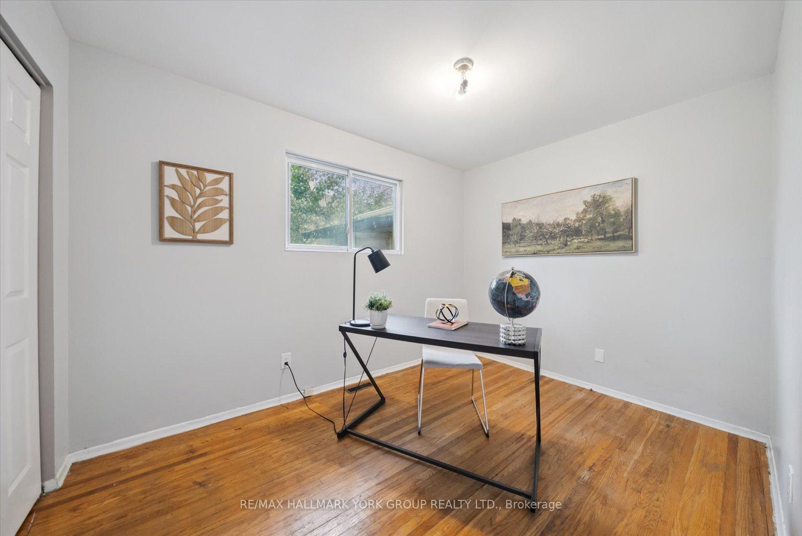 Photo 35 of 6 Glenecho Drive, Barrie, Grove East — HOMEH