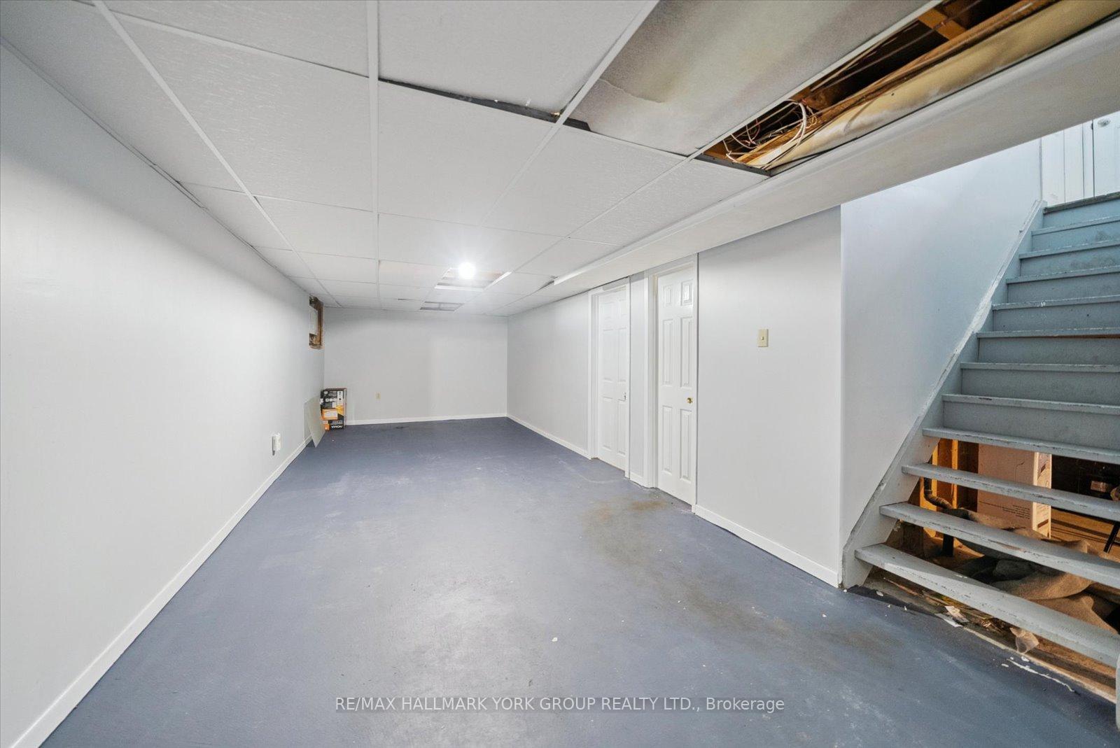Photo 31 of 6 Glenecho Drive, Barrie, Grove East — HOMEH