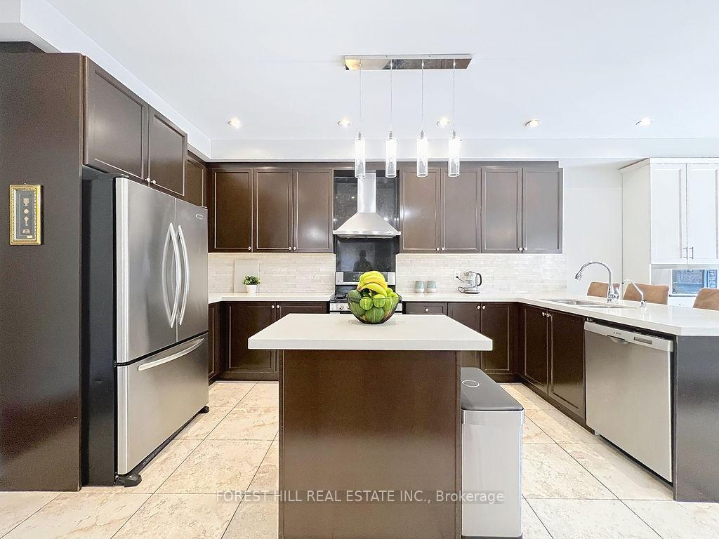 Photo 9 of 396 Apple Blossom Drive, Vaughan, Patterson — HOMEH