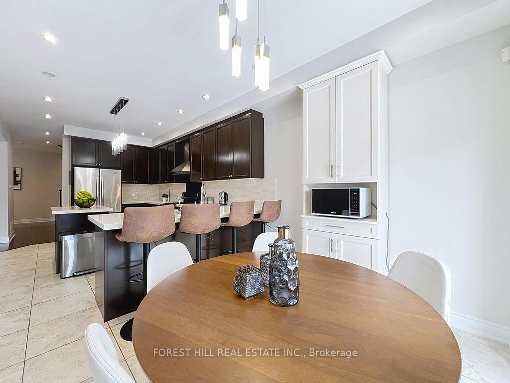 Photo 18 of 396 Apple Blossom Drive, Vaughan, Patterson — HOMEH