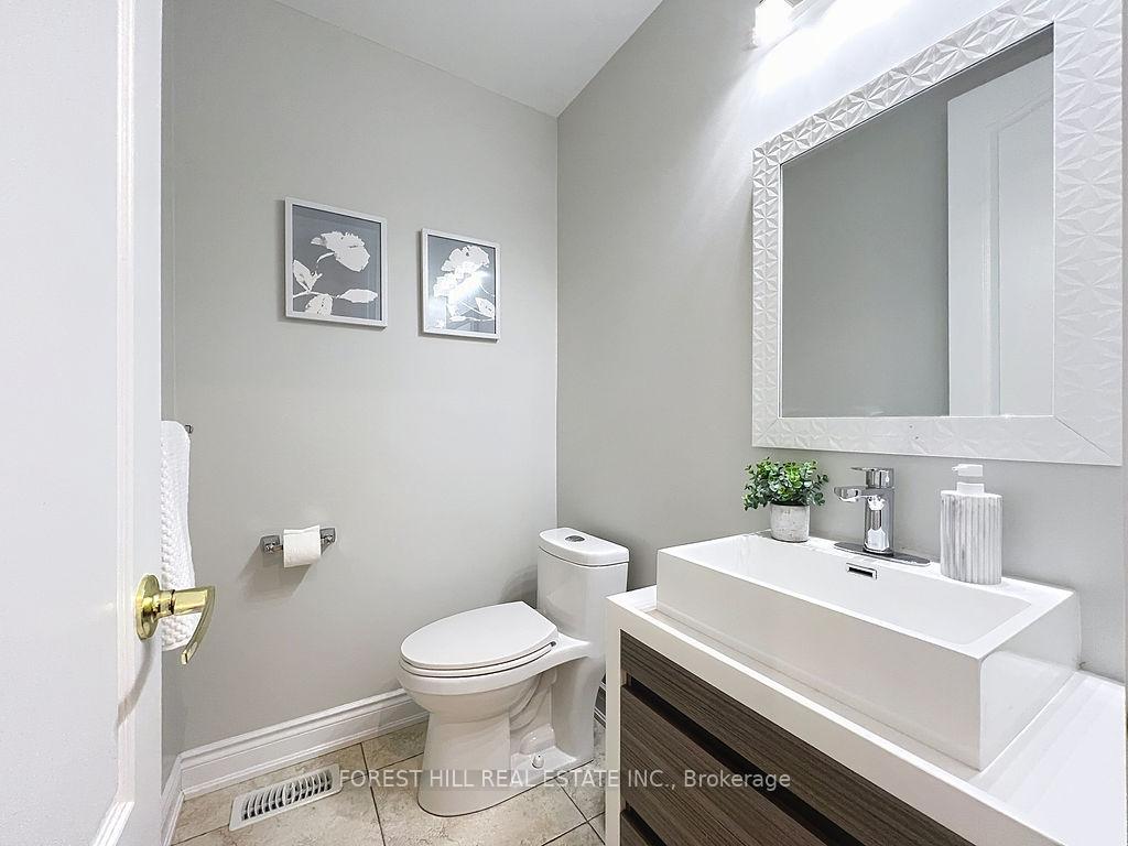 Photo 21 of 396 Apple Blossom Drive, Vaughan, Patterson — HOMEH