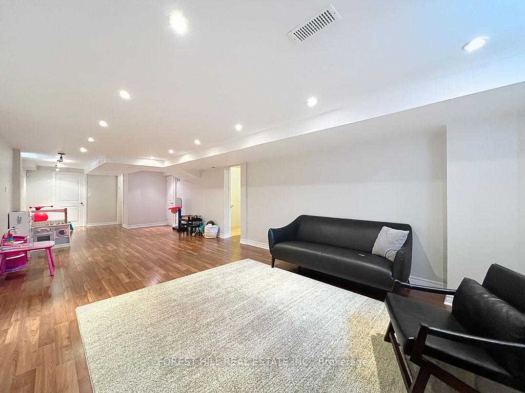 Photo 45 of 396 Apple Blossom Drive, Vaughan, Patterson — HOMEH