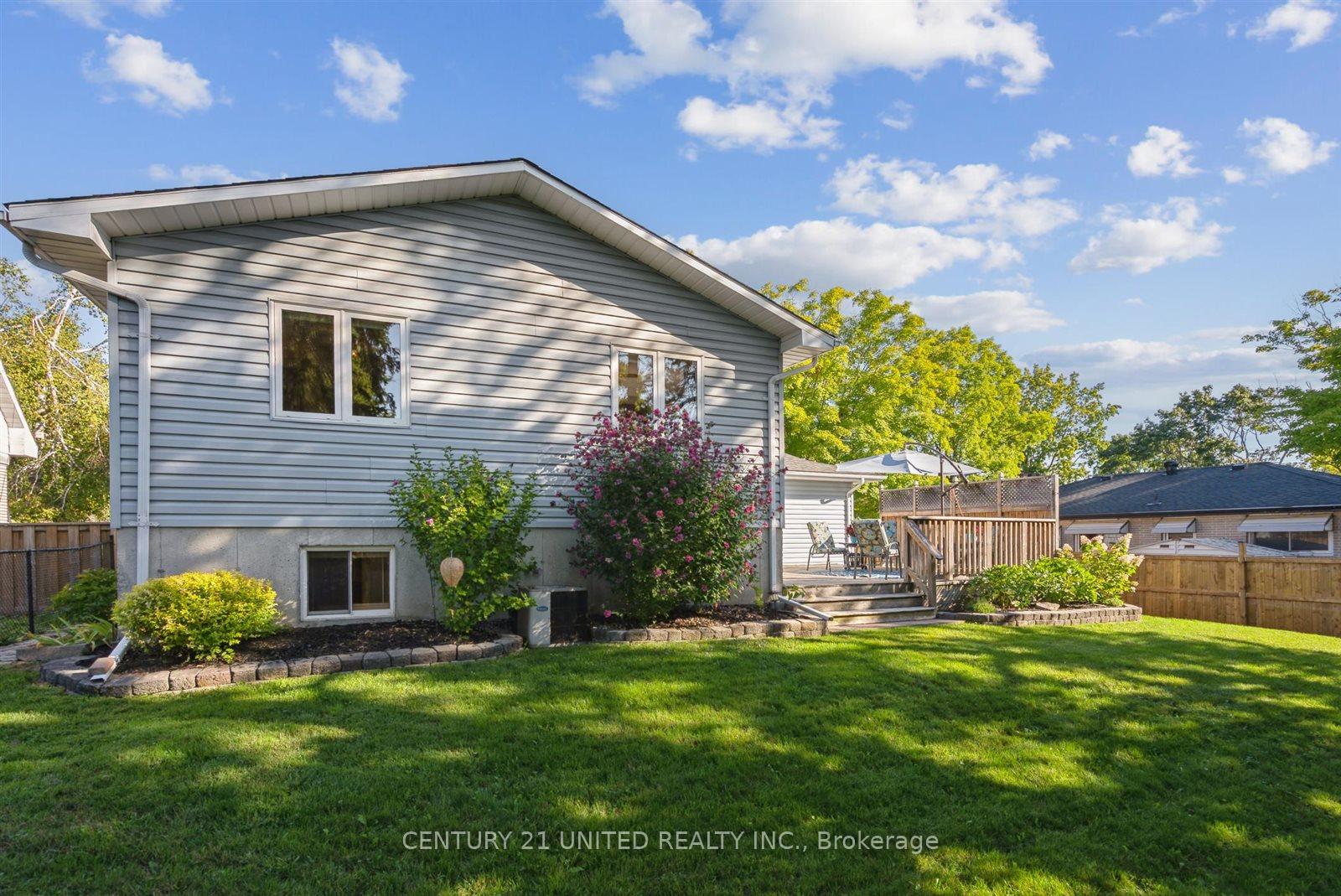 Photo 45 of 803 Crowley Crescent, Peterborough, Monaghan Ward 2 — HOMEH