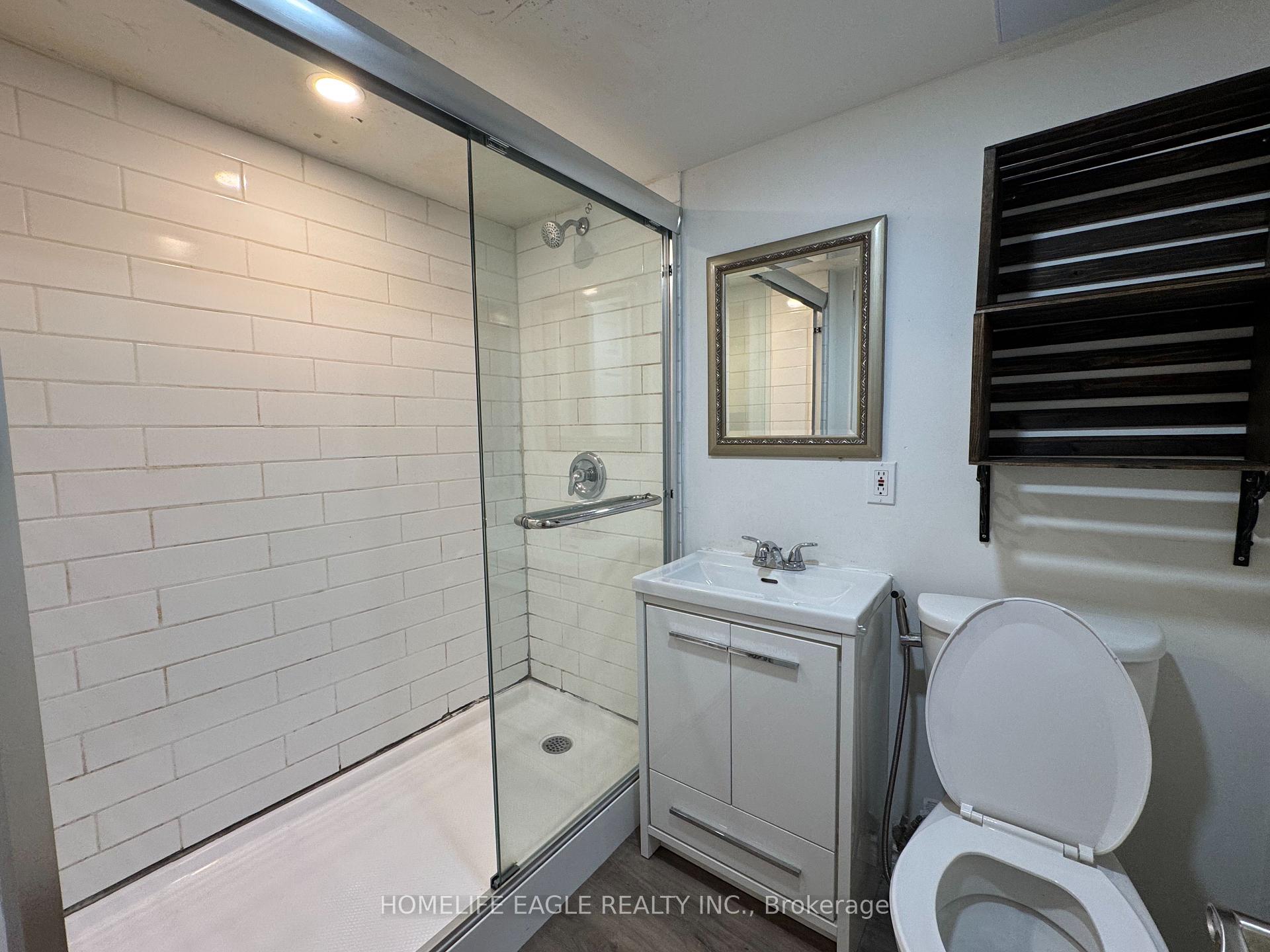 Photo 12 of 121 Primeau Drive, Aurora, Aurora Grove — HOMEH