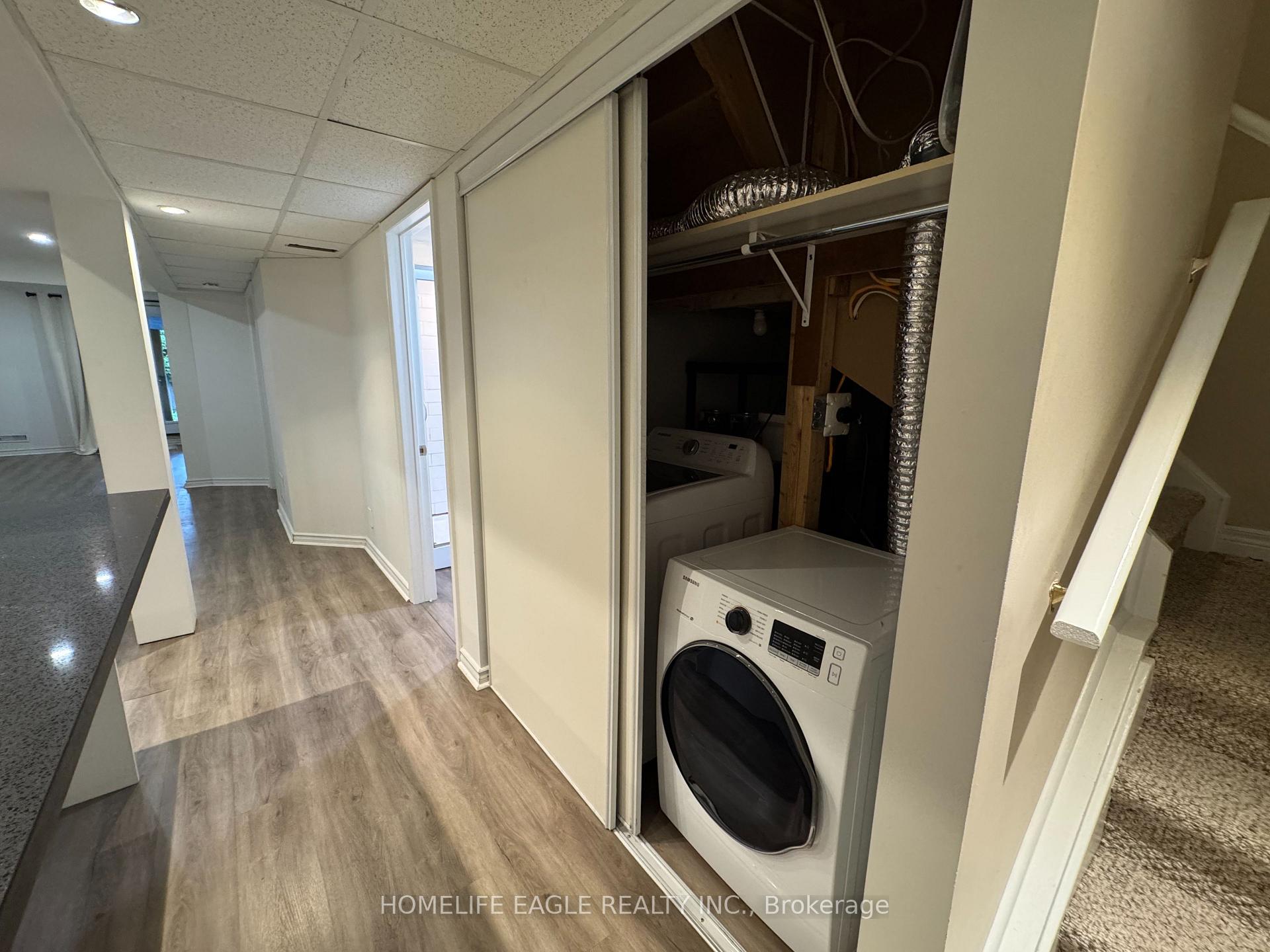 Photo 8 of 121 Primeau Drive, Aurora, Aurora Grove — HOMEH