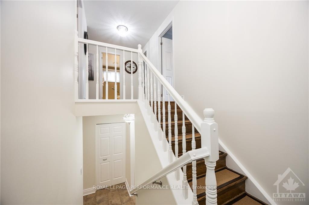 Photo 15 of 1521 Prestwick Street, Ottawa, Bilberry Creek/Queenswood Heights — HOMEH