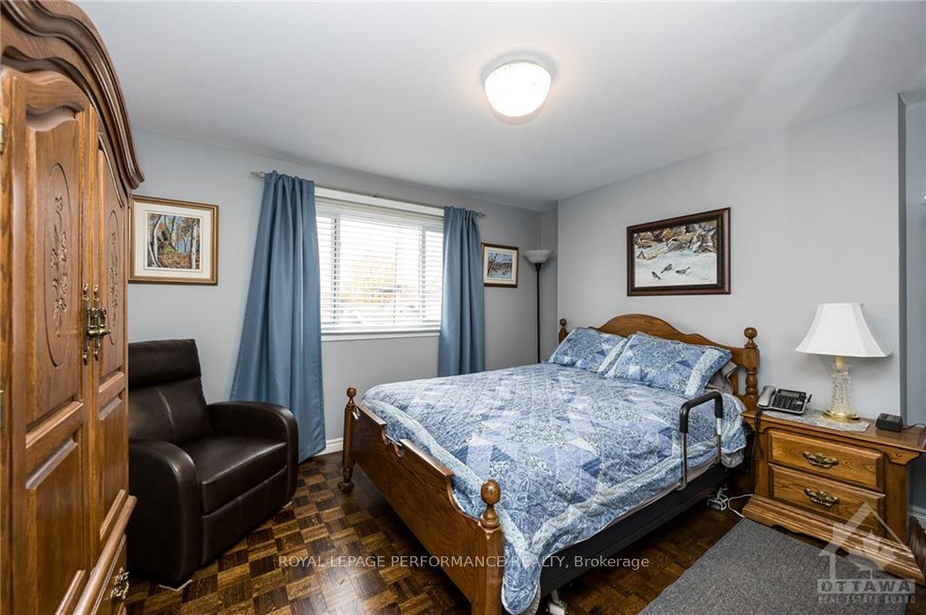 Photo 18 of 1521 Prestwick Street, Ottawa, Bilberry Creek/Queenswood Heights — HOMEH