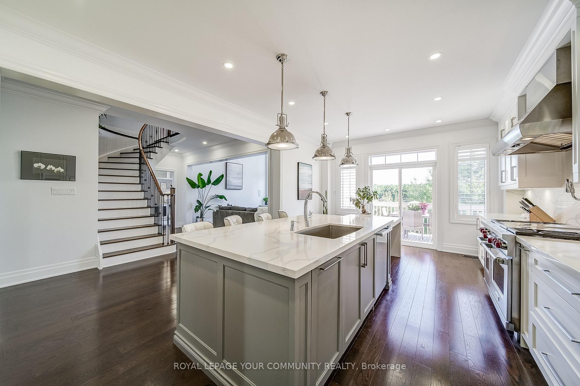 Photo 16 of 145 Tonner Crescent, Aurora, Bayview Northeast — HOMEH