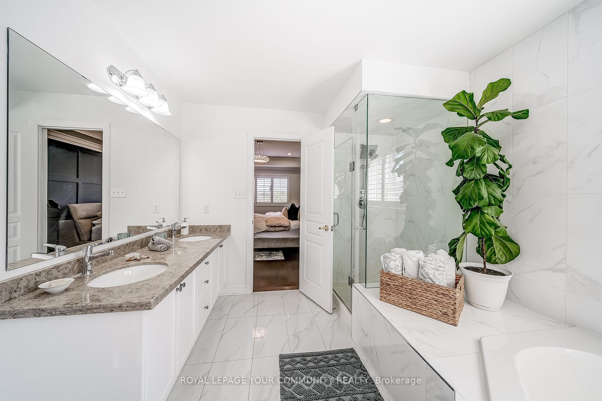 Photo 21 of 145 Tonner Crescent, Aurora, Bayview Northeast — HOMEH