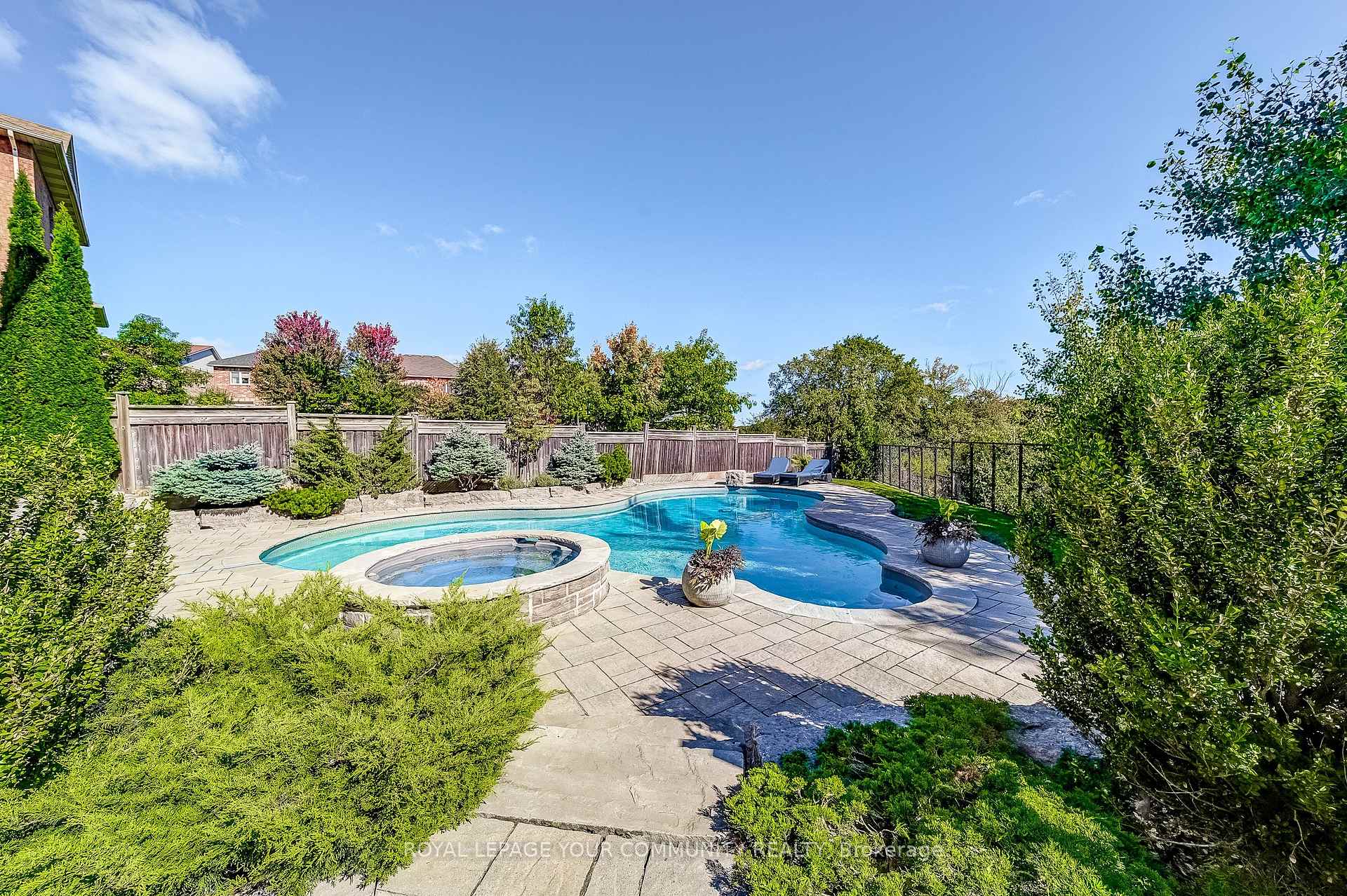 Photo 39 of 145 Tonner Crescent, Aurora, Bayview Northeast — HOMEH