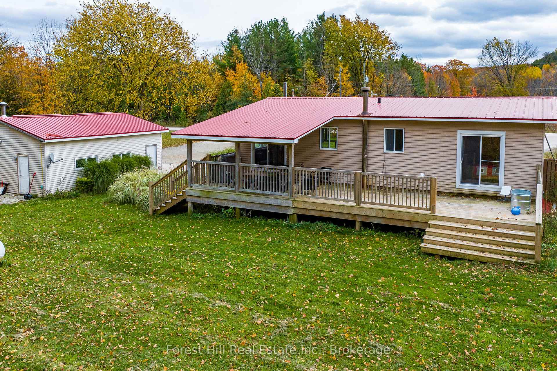 Photo 22 of 587317 9th Side Road, Blue Mountains — HOMEH