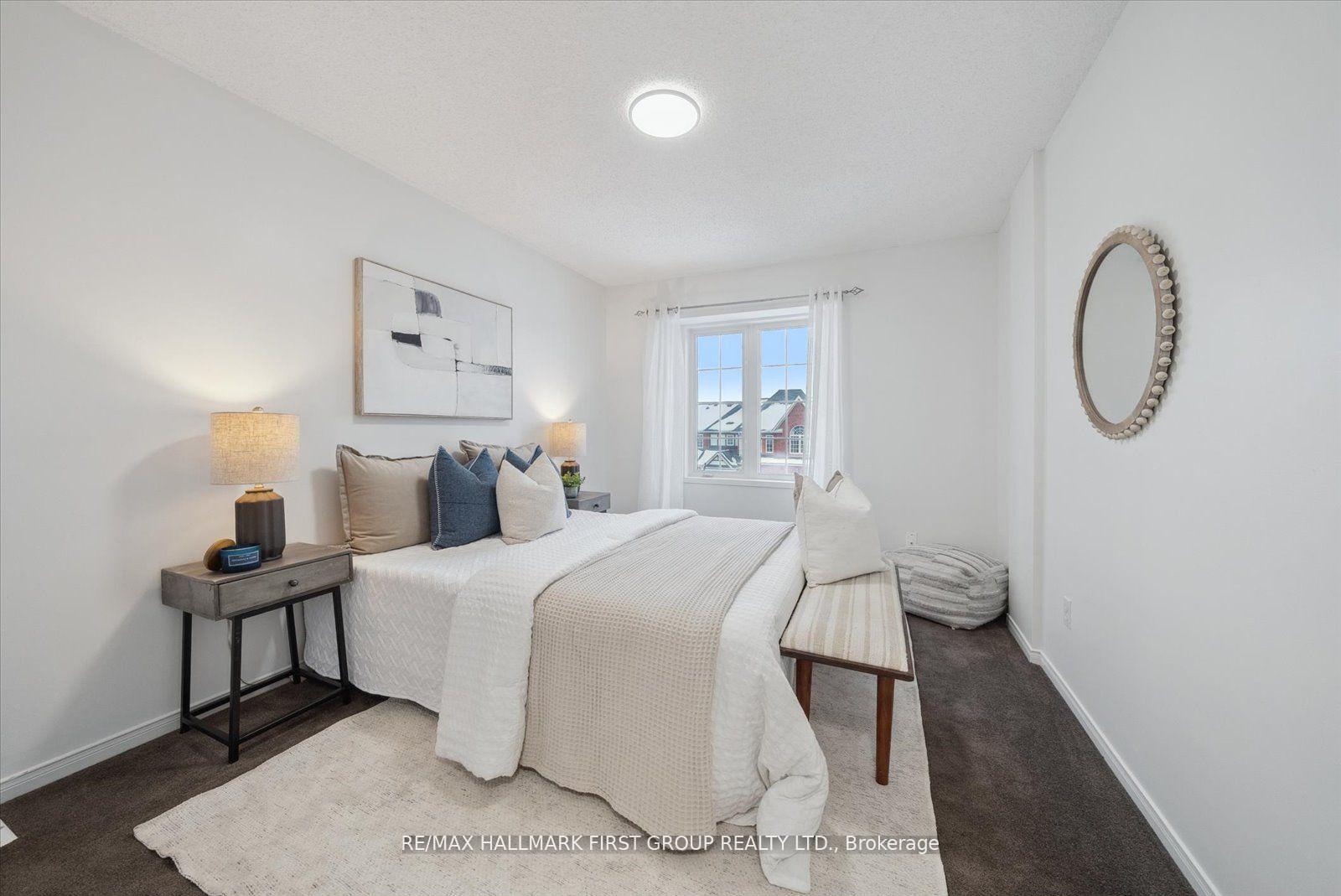 Photo 18 of 125 Stokely Crescent, Whitby, Downtown Whitby — HOMEH