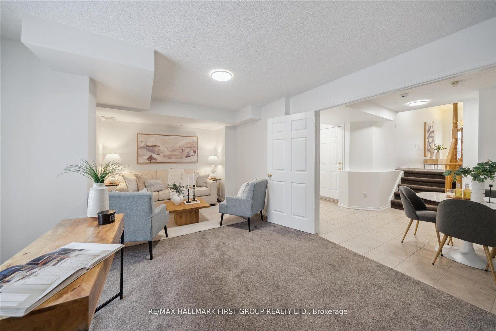 Photo 31 of 125 Stokely Crescent, Whitby, Downtown Whitby — HOMEH