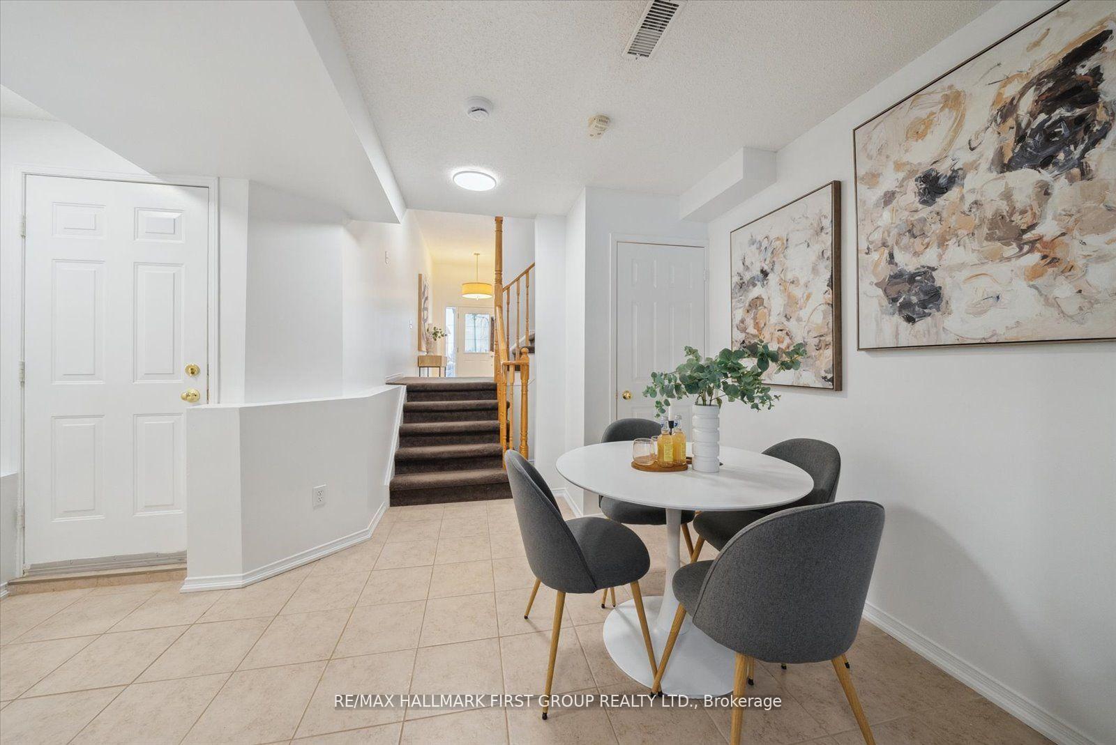 Photo 33 of 125 Stokely Crescent, Whitby, Downtown Whitby — HOMEH