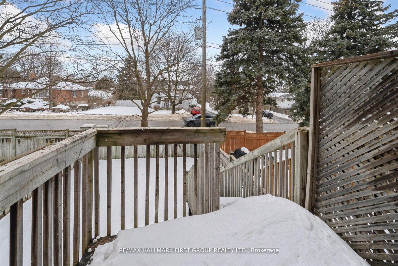 Photo 36 of 125 Stokely Crescent, Whitby, Downtown Whitby — HOMEH