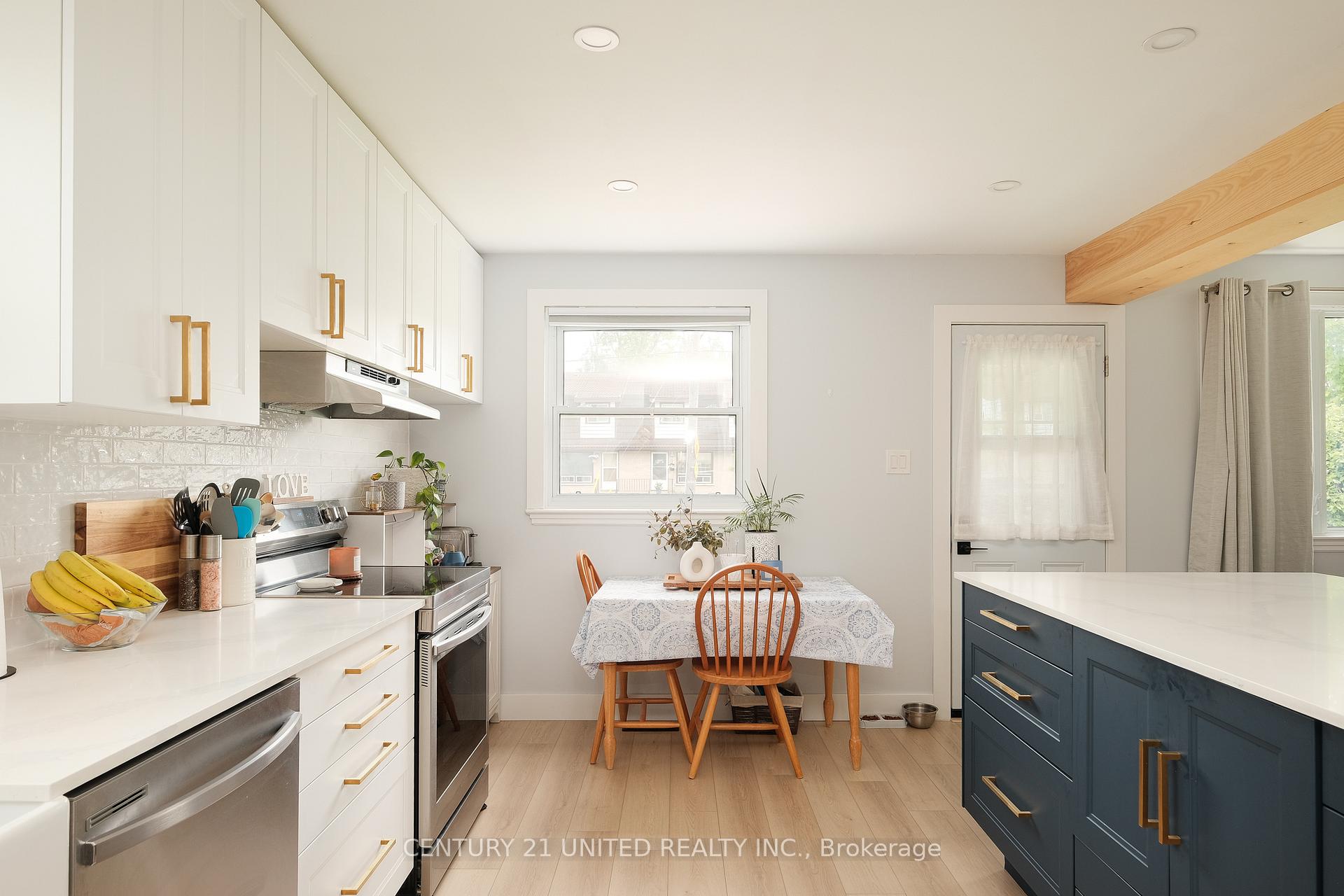 Photo 11 of 644 Crawford Drive, Peterborough, Otonabee Ward 1 — HOMEH