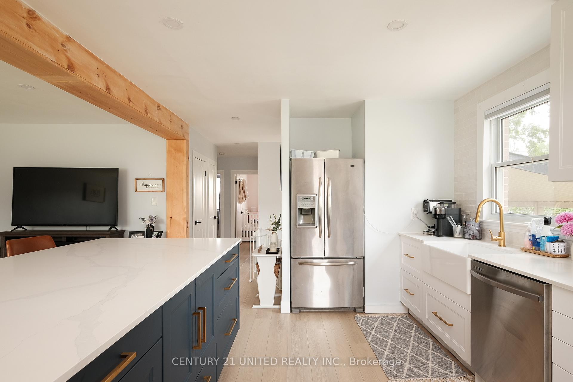 Photo 12 of 644 Crawford Drive, Peterborough, Otonabee Ward 1 — HOMEH