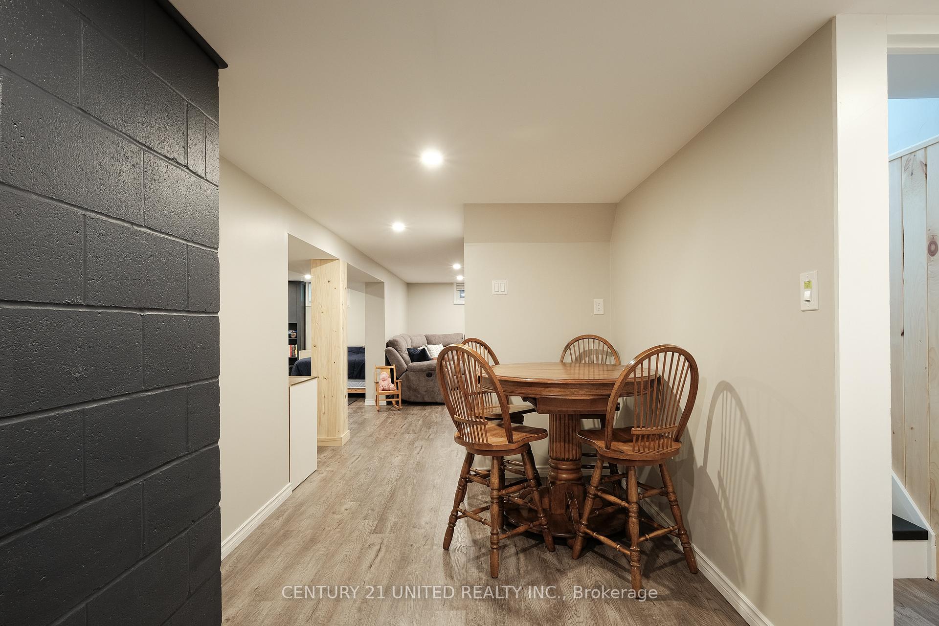 Photo 22 of 644 Crawford Drive, Peterborough, Otonabee Ward 1 — HOMEH