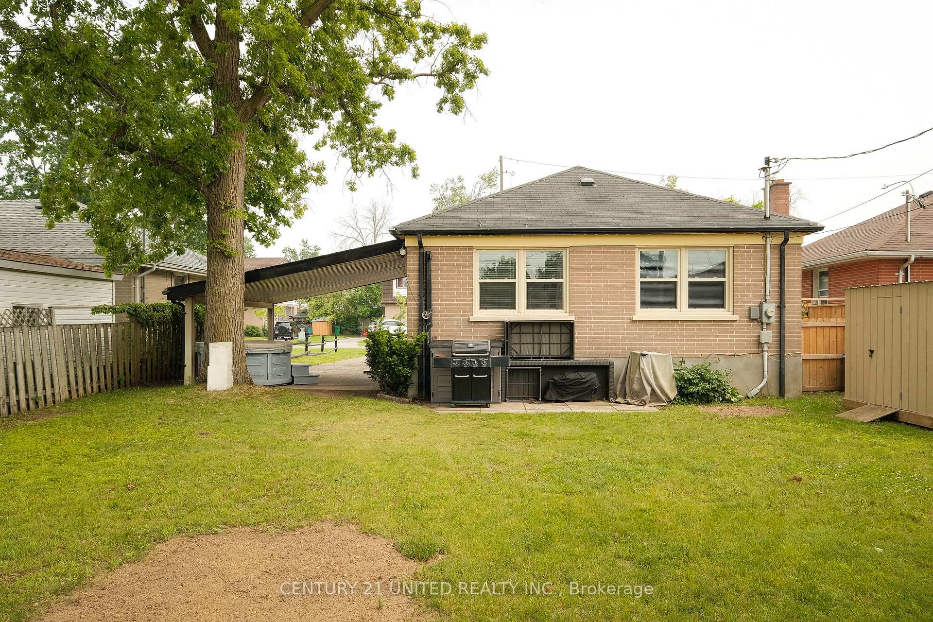 Photo 35 of 644 Crawford Drive, Peterborough, Otonabee Ward 1 — HOMEH