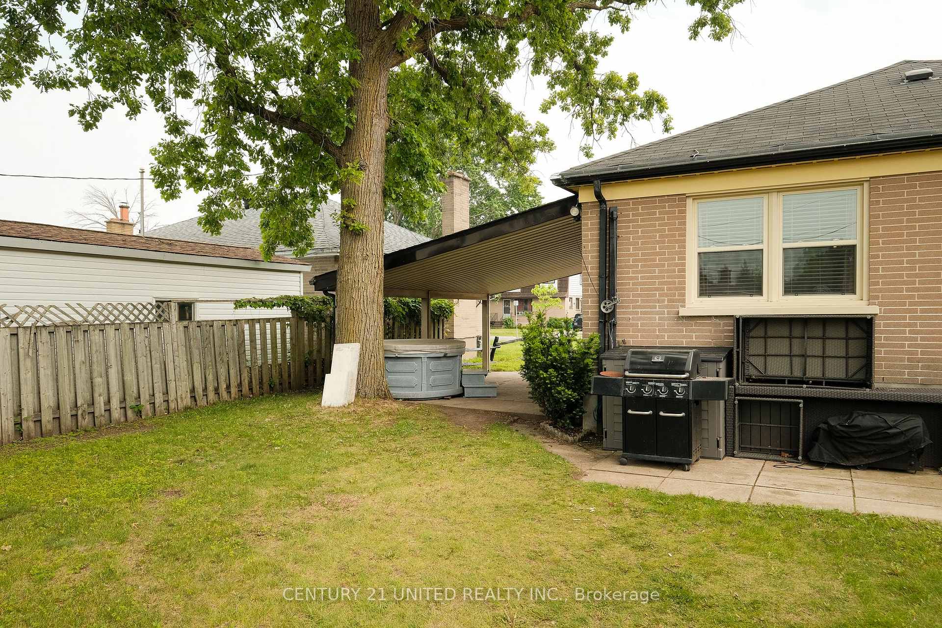 Photo 41 of 644 Crawford Drive, Peterborough, Otonabee Ward 1 — HOMEH