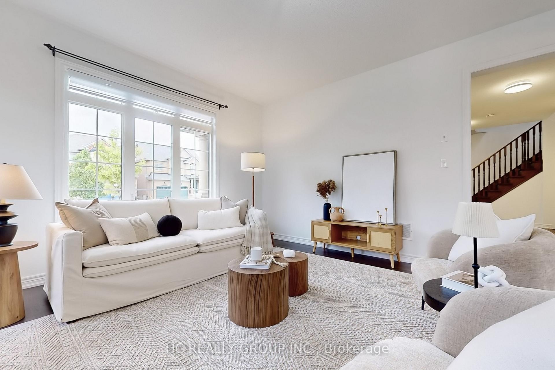 Photo 18 of 80 Silker Street, Vaughan, Patterson — HOMEH