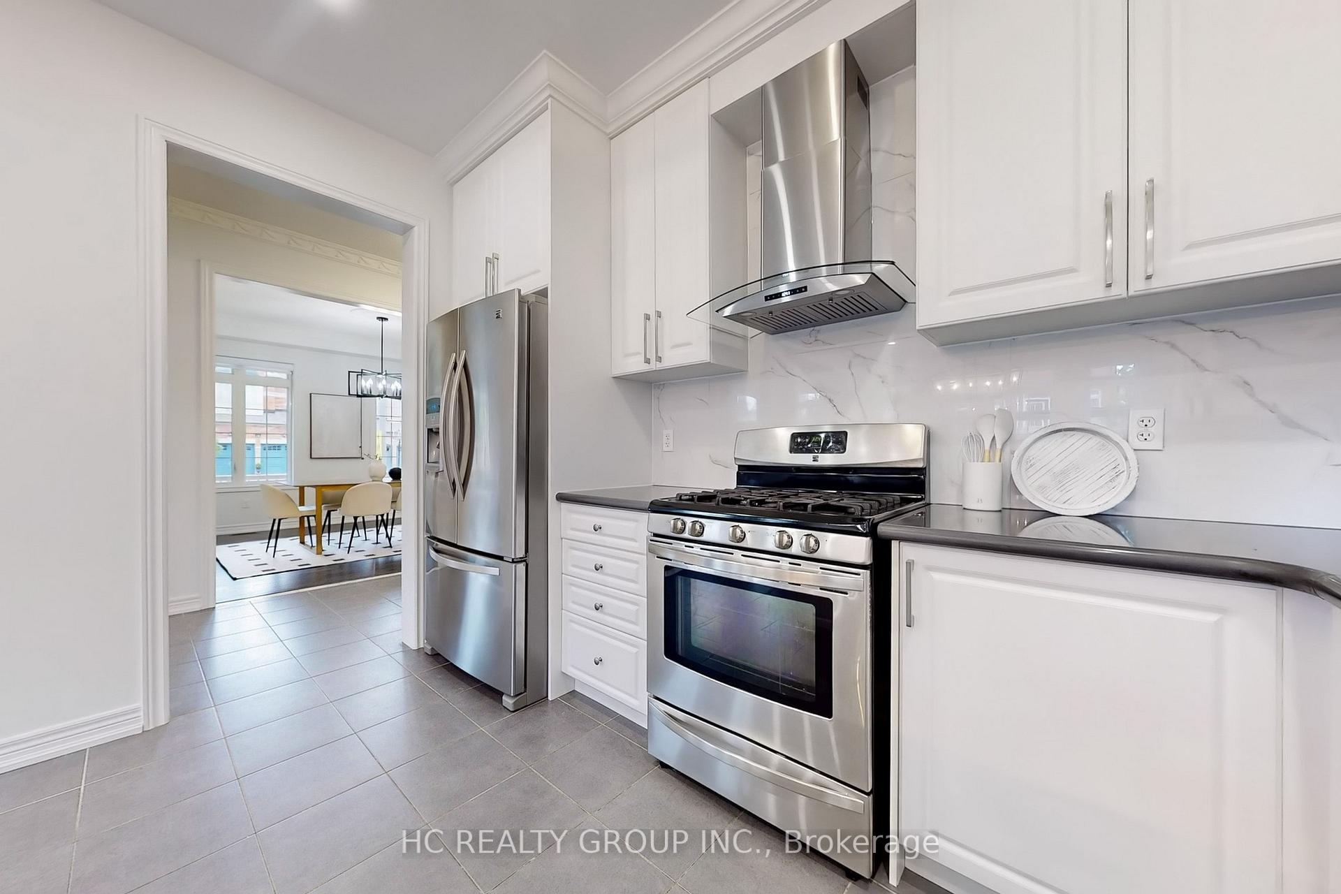 Photo 38 of 80 Silker Street, Vaughan, Patterson — HOMEH