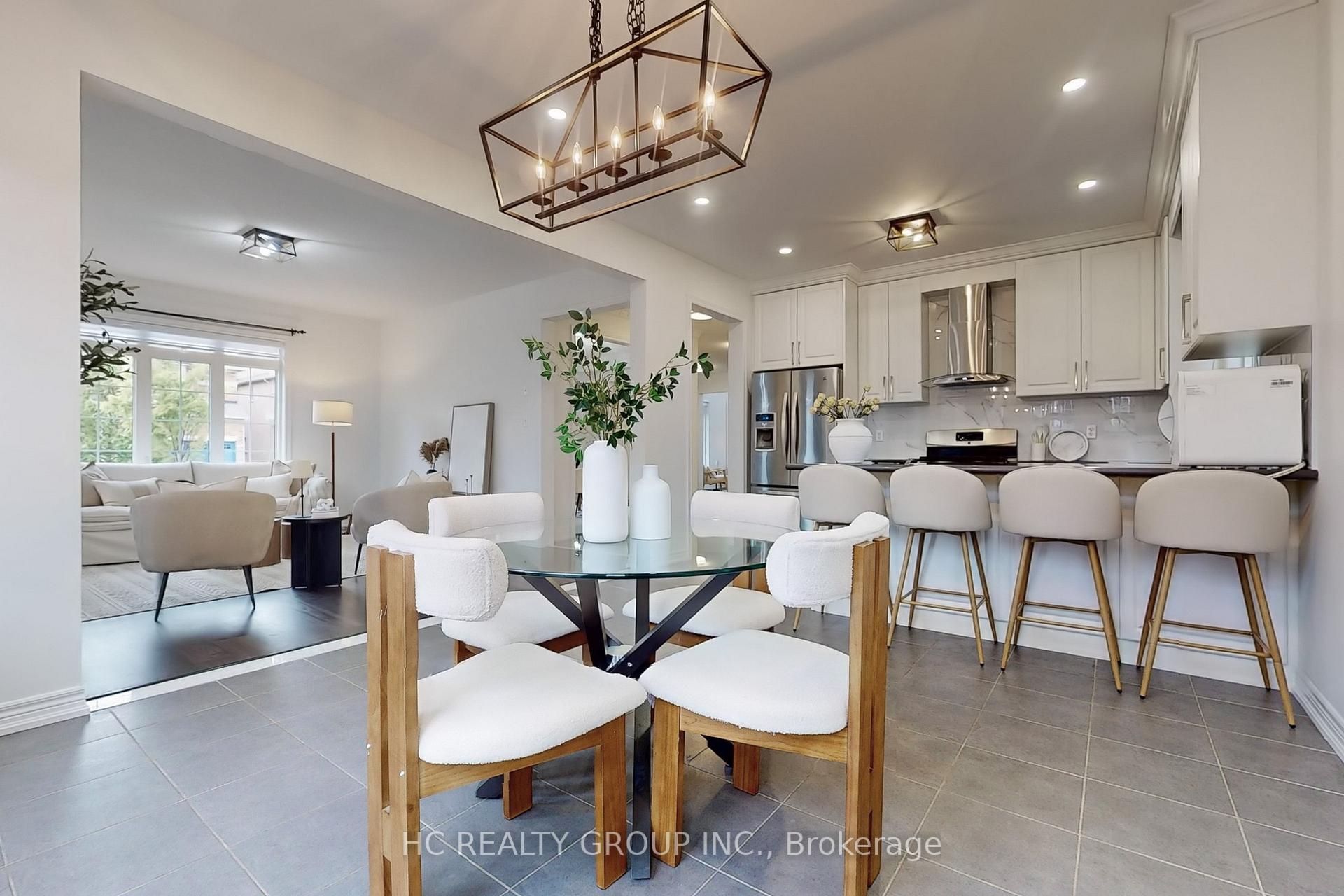 Photo 42 of 80 Silker Street, Vaughan, Patterson — HOMEH