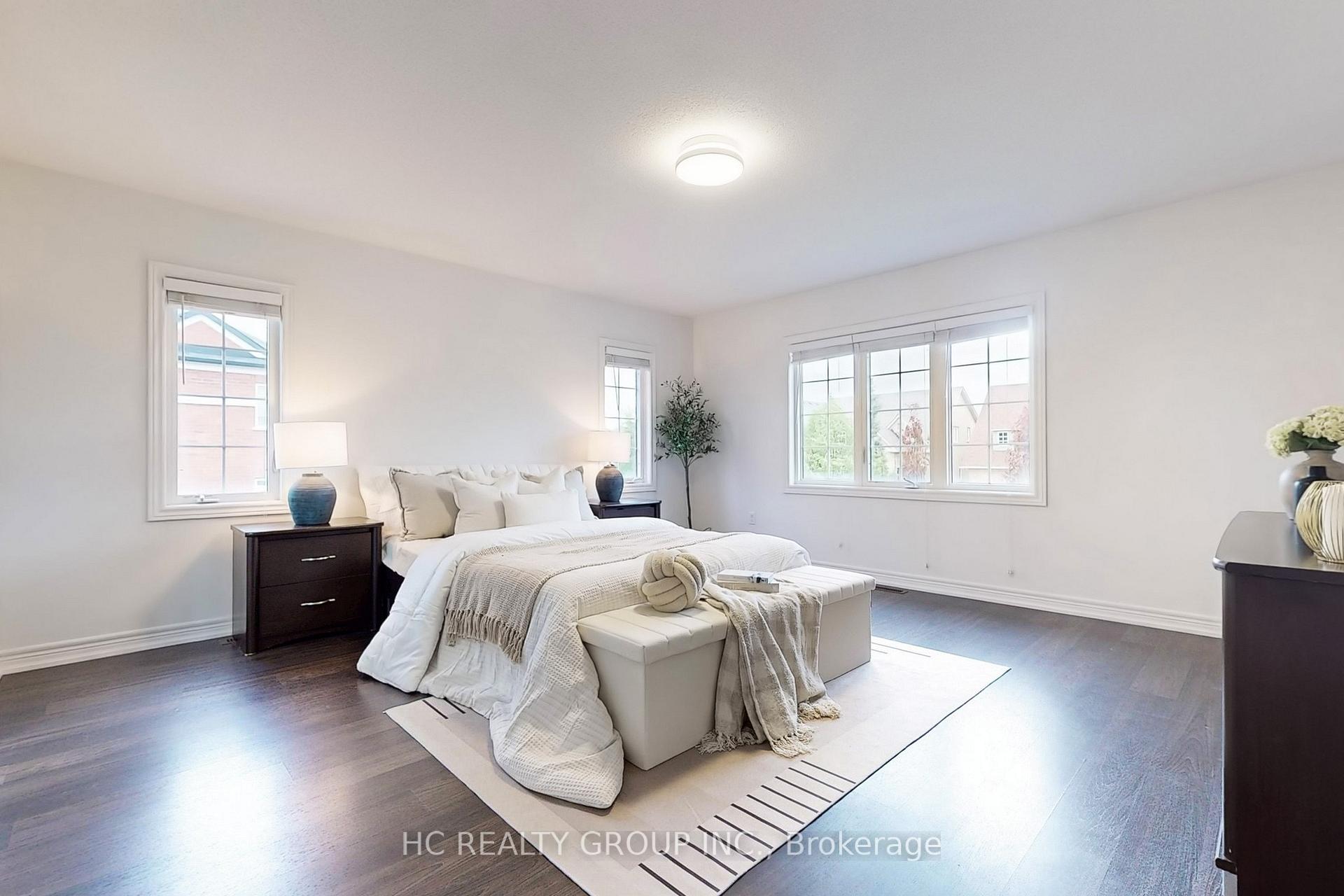 Photo 46 of 80 Silker Street, Vaughan, Patterson — HOMEH