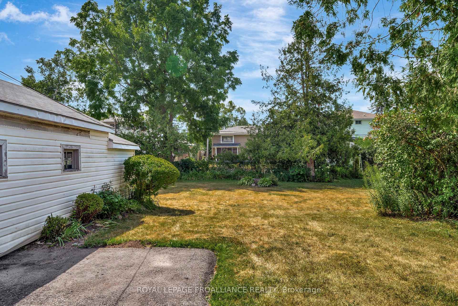 Photo 27 of 91 Southview Avenue, Belleville, Belleville Ward — HOMEH