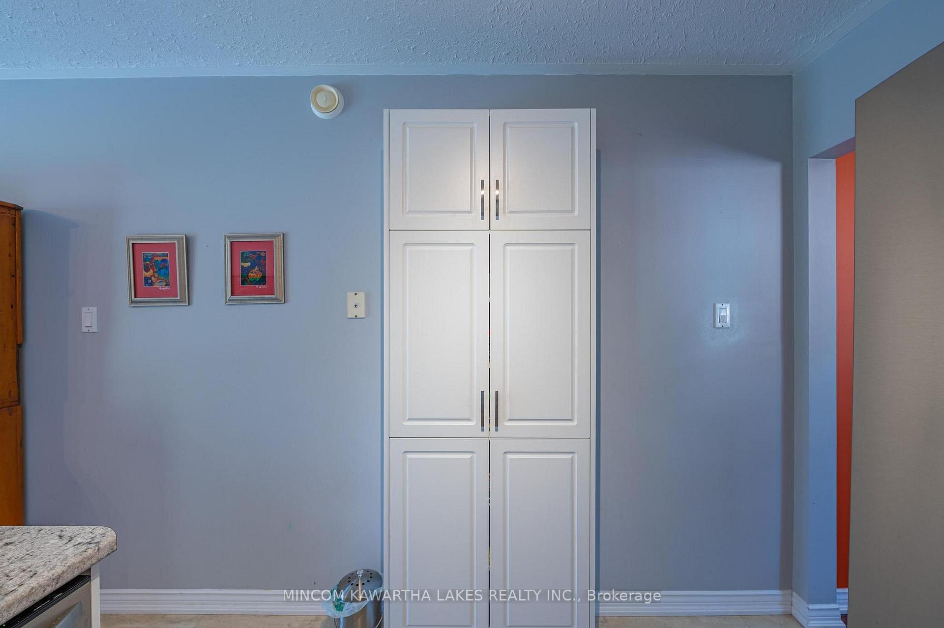 Photo 12 of 850 Hemlock Street, Peterborough, Northcrest Ward 5 — HOMEH