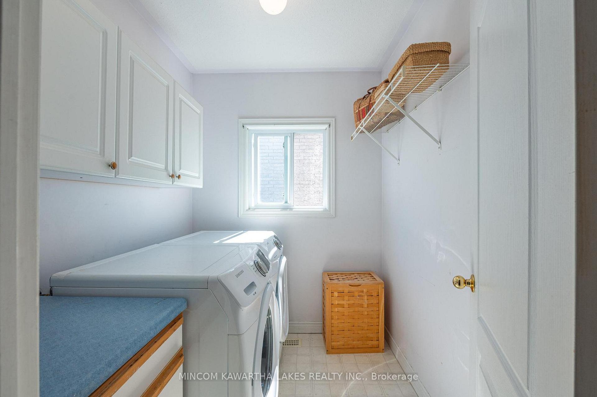 Photo 21 of 850 Hemlock Street, Peterborough, Northcrest Ward 5 — HOMEH