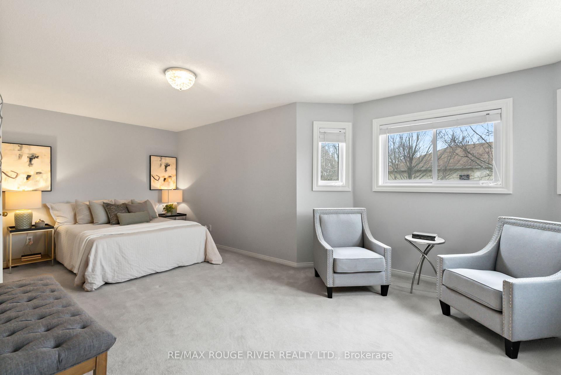 Photo 19 of 22 Valleywood Drive, Whitby, Williamsburg — HOMEH