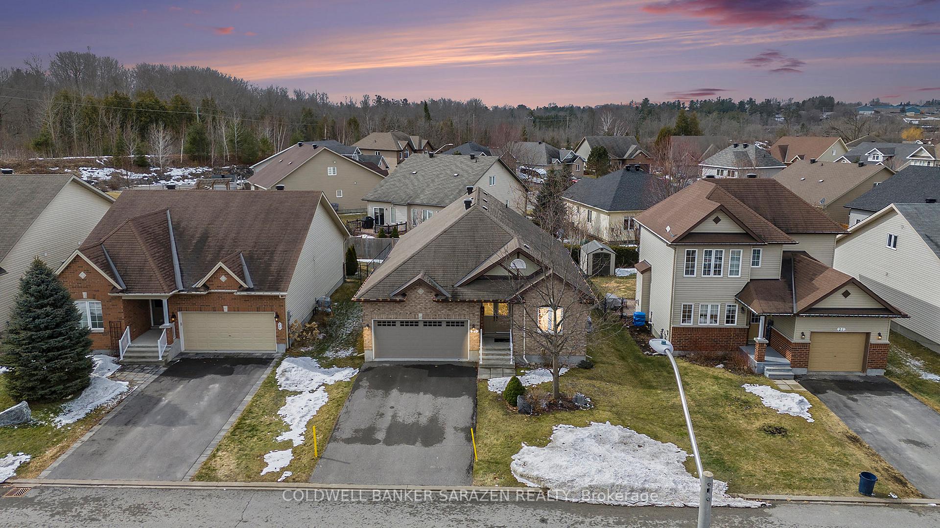 Photo 7 of 25 Moe Robillard Street, Arnprior — HOMEH