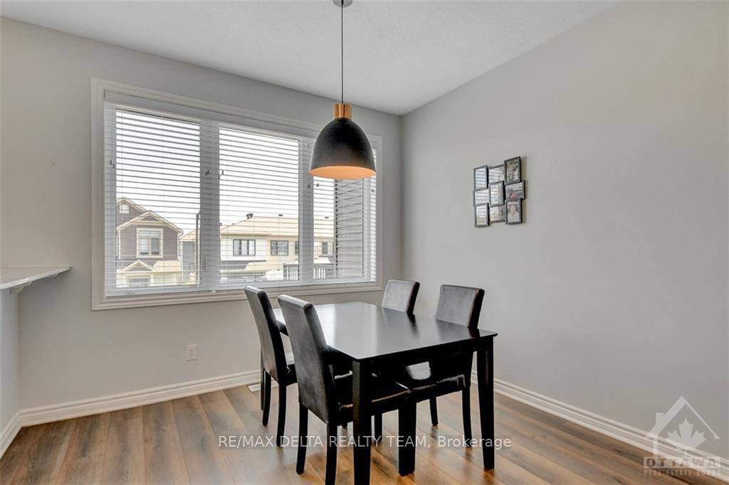 Photo 5 of 580 Catleaf Row, Ottawa, Avalon West — HOMEH