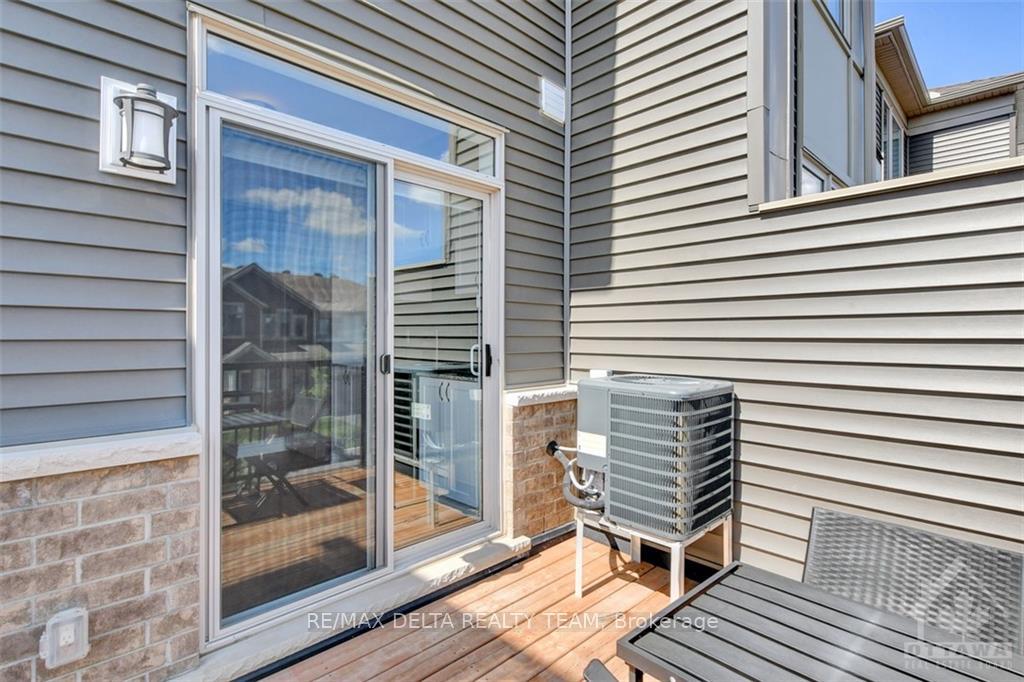 Photo 11 of 580 Catleaf Row, Ottawa, Avalon West — HOMEH