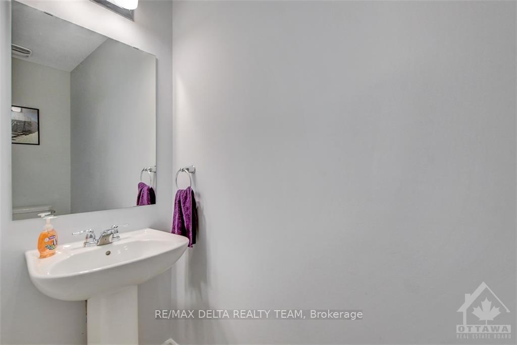 Photo 12 of 580 Catleaf Row, Ottawa, Avalon West — HOMEH
