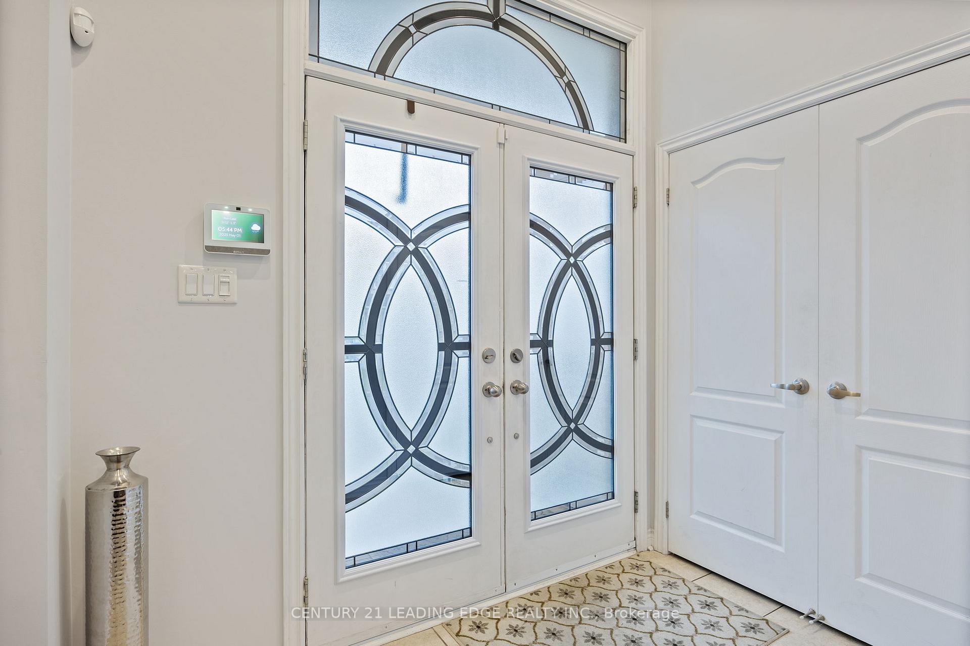 Photo 5 of 84 Garrardview Street, Ajax, Northeast Ajax — HOMEH