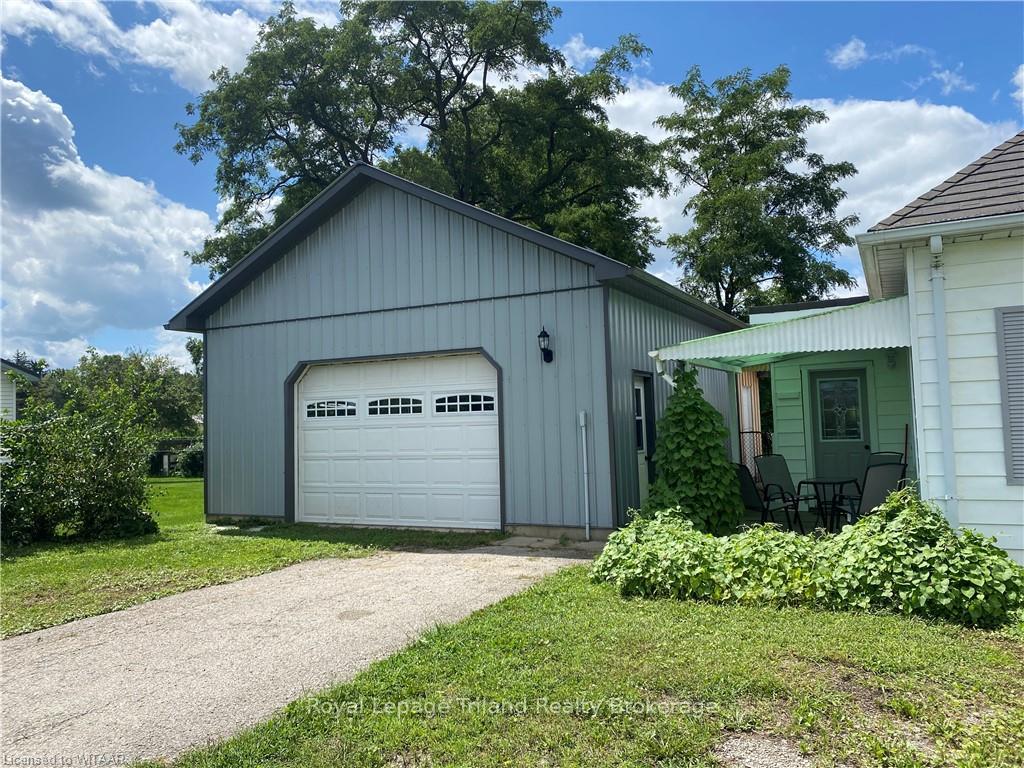 Photo 3 of 1253 Norfolk County Road 28, Norfolk, Frogmore — HOMEH