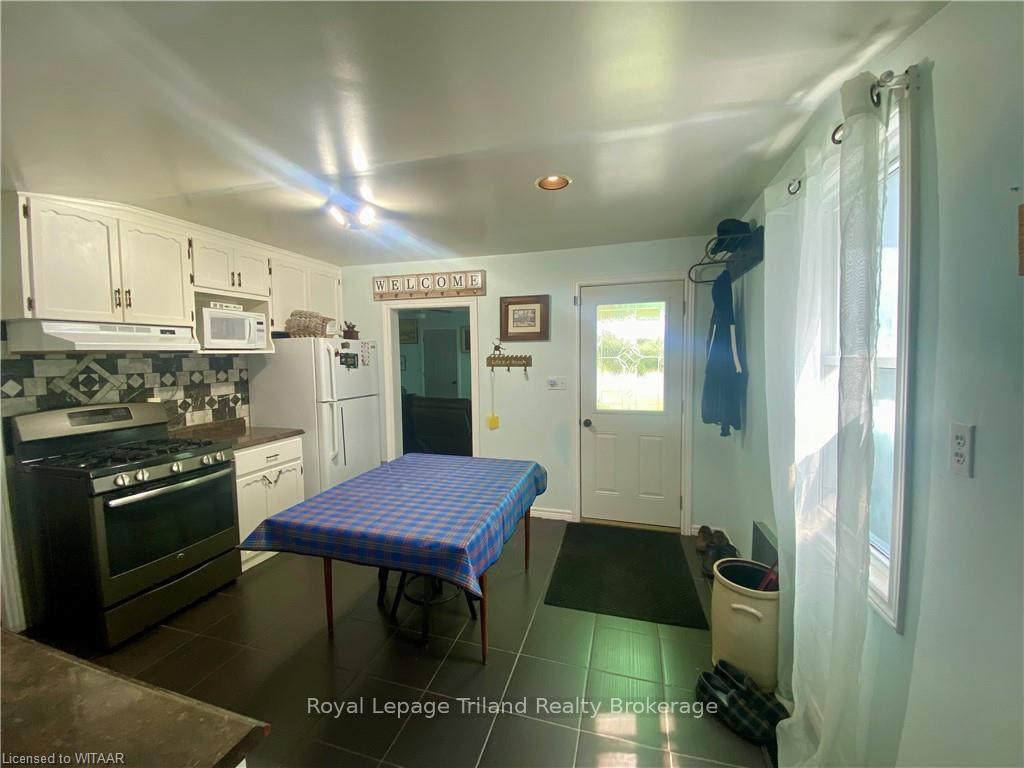 Photo 8 of 1253 Norfolk County Road 28, Norfolk, Frogmore — HOMEH