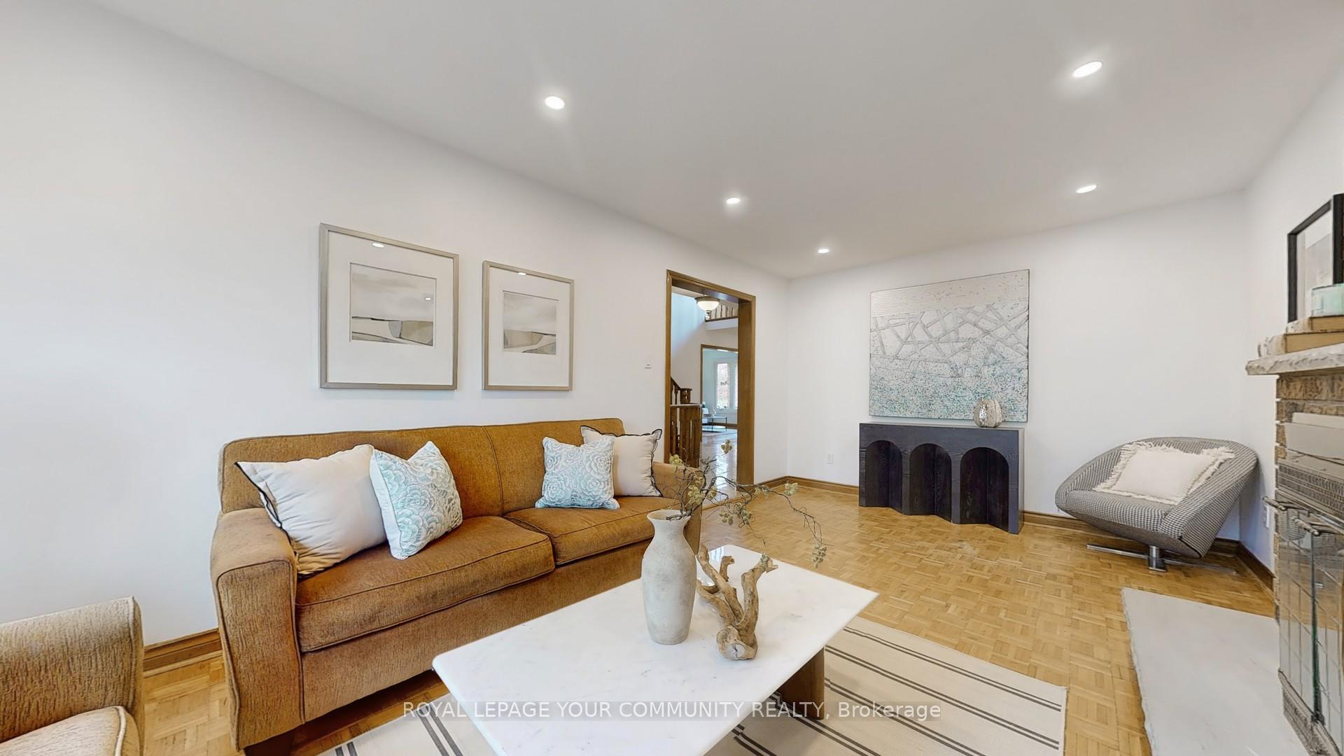 Photo 9 of 403 Belview Avenue, Vaughan, East Woodbridge — HOMEH