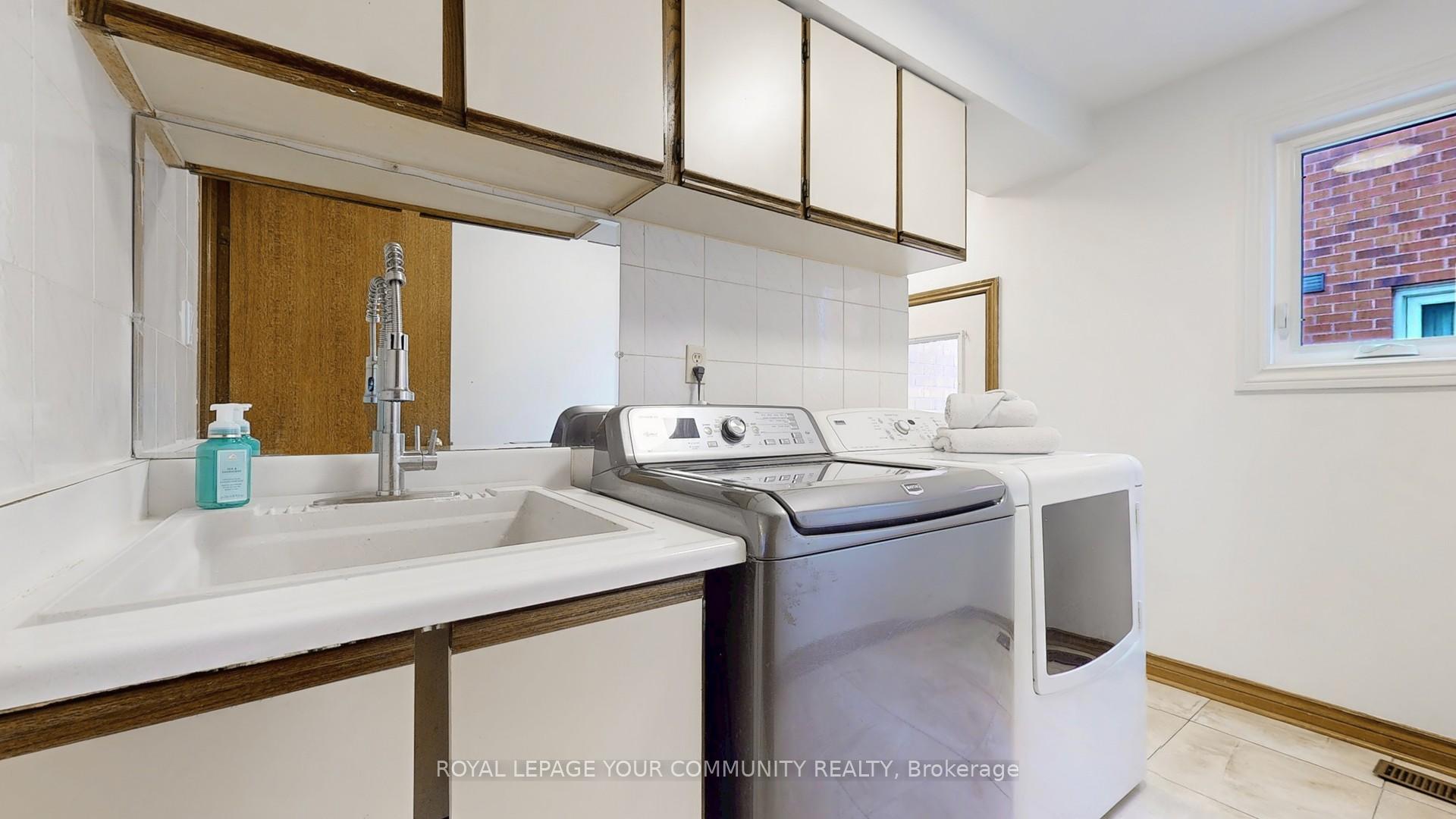 Photo 13 of 403 Belview Avenue, Vaughan, East Woodbridge — HOMEH