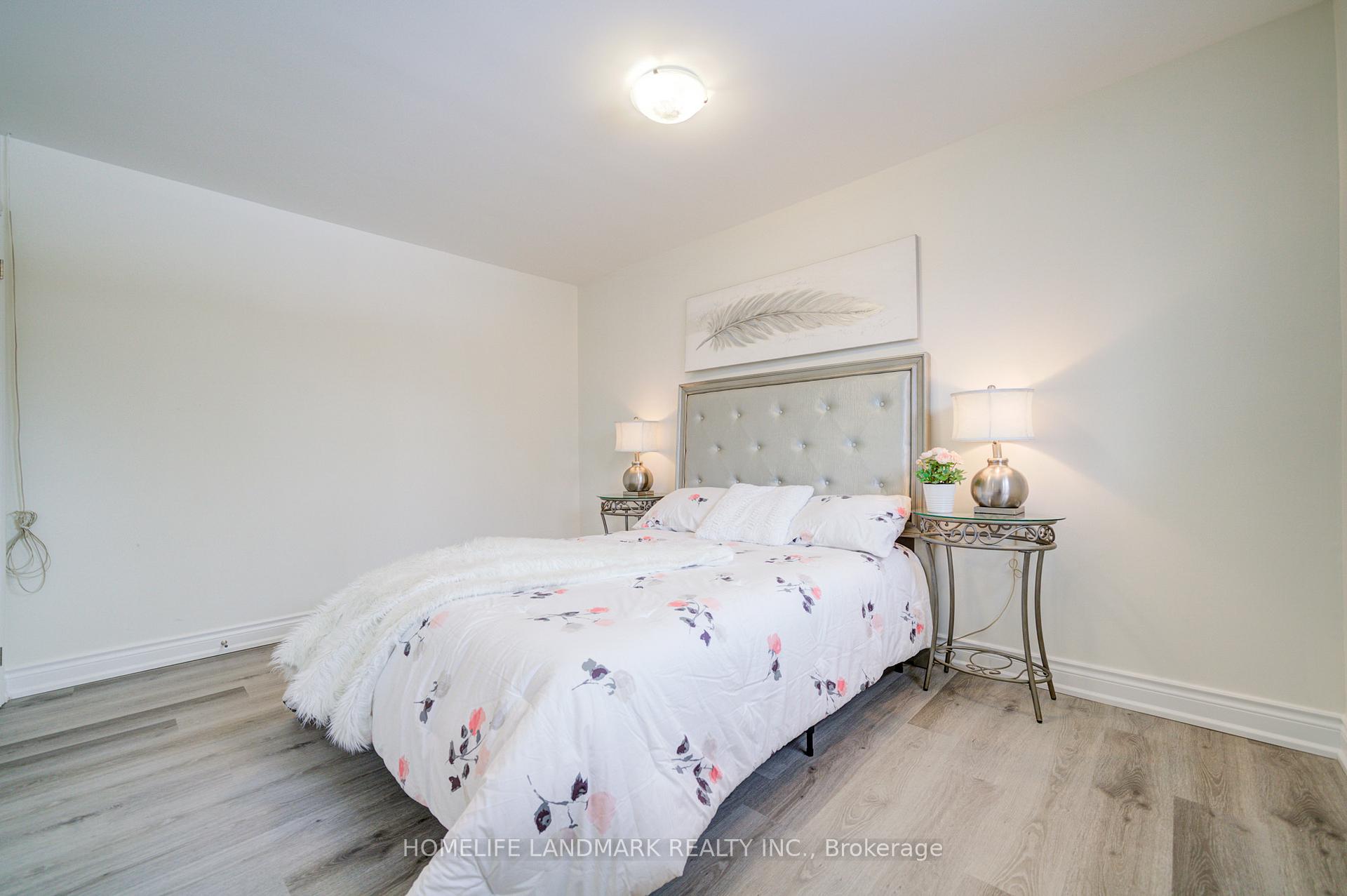 Photo 17 of 1323 Fundy Court, Oshawa, Lakeview — HOMEH