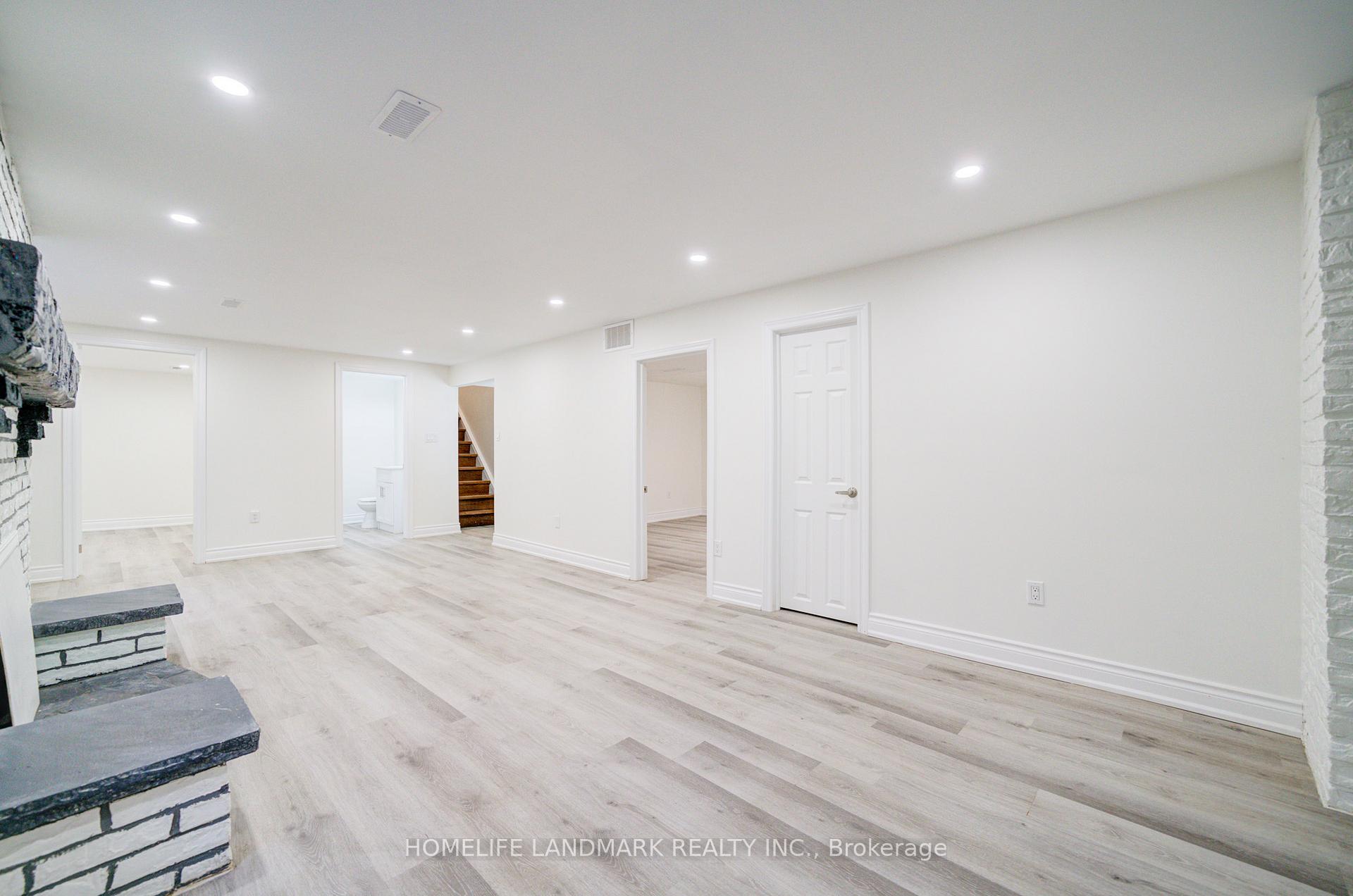 Photo 28 of 1323 Fundy Court, Oshawa, Lakeview — HOMEH
