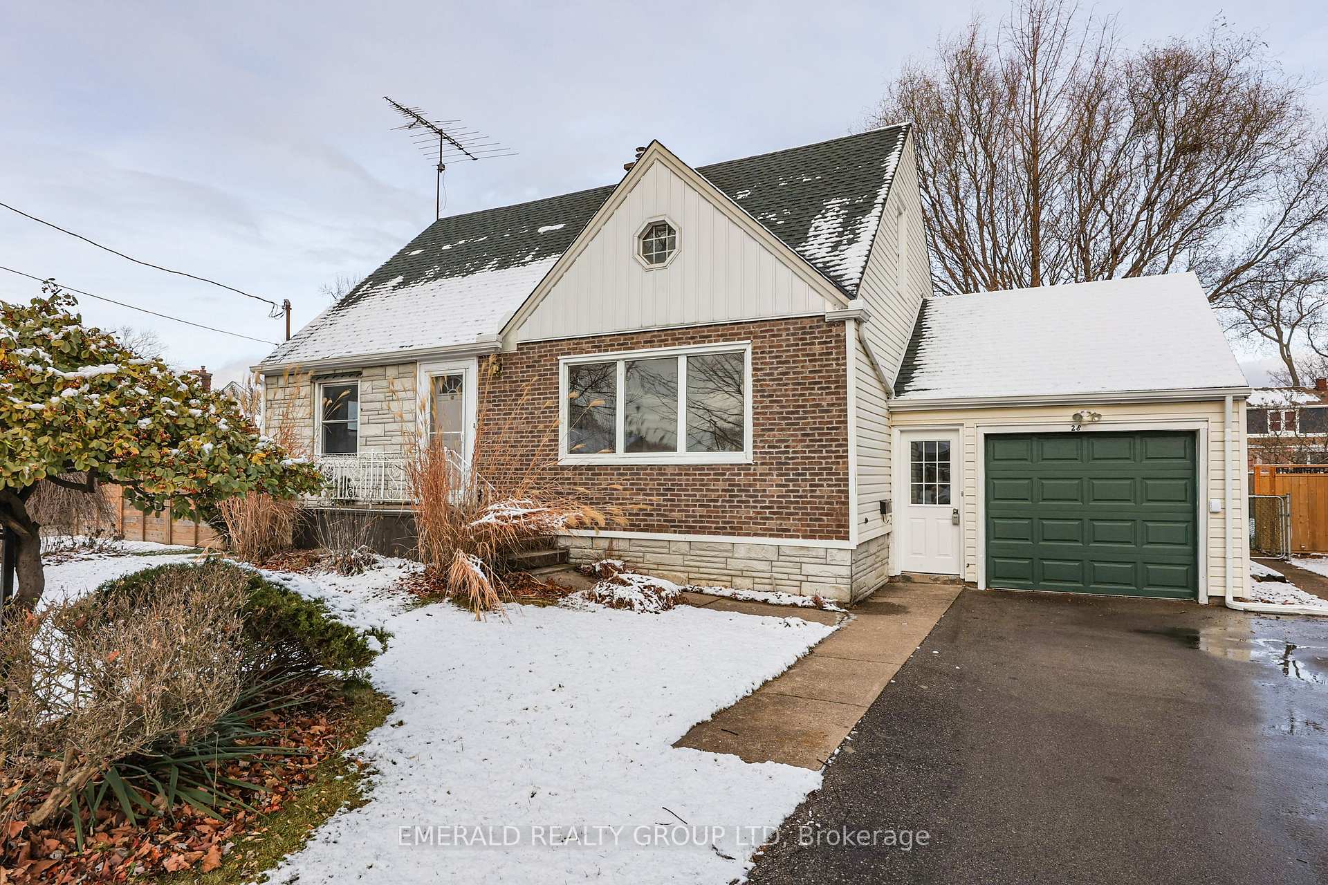Photo 1 of 28 Rosewood Avenue, Welland, Prince Charles — HOMEH