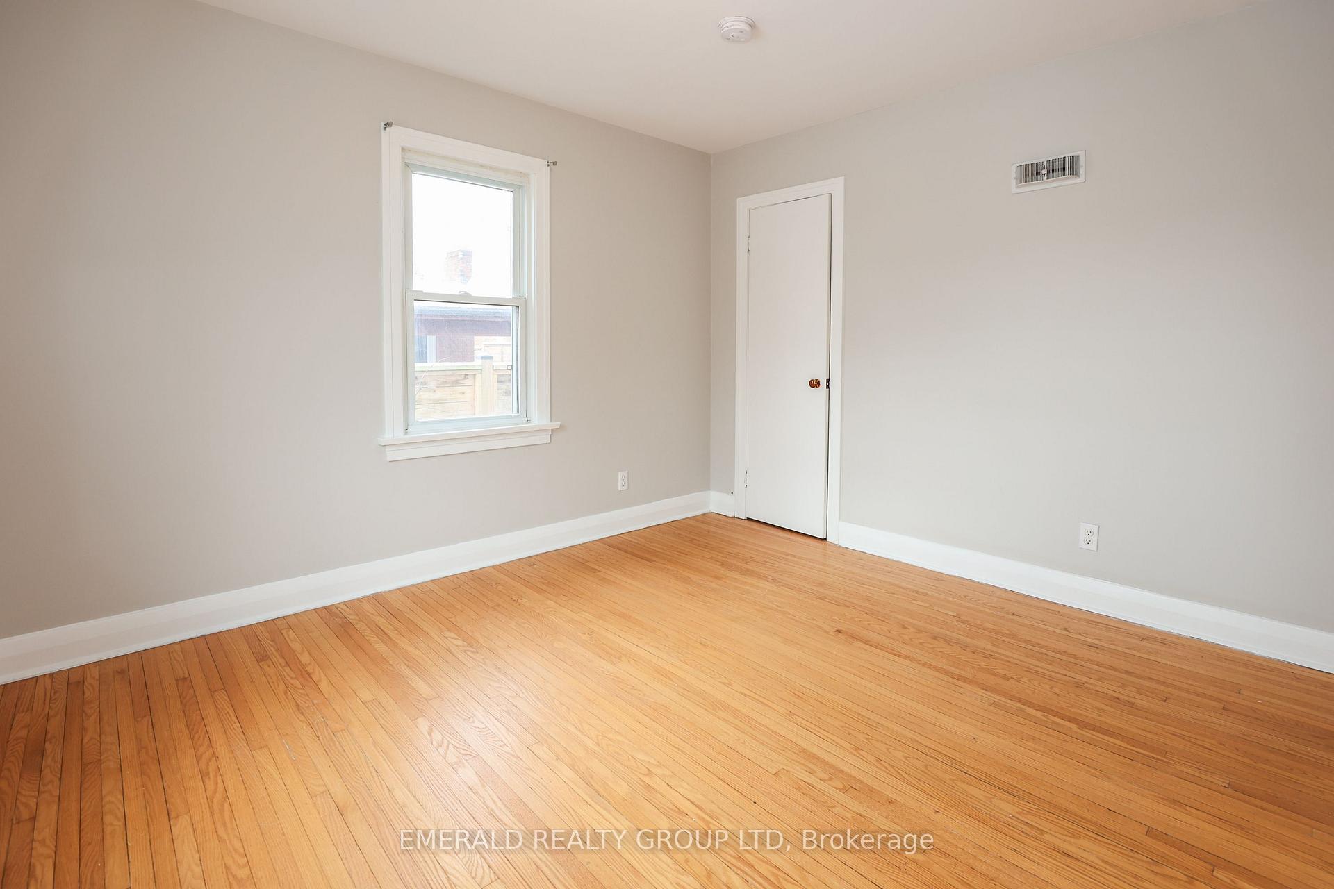 Photo 11 of 28 Rosewood Avenue, Welland, Prince Charles — HOMEH