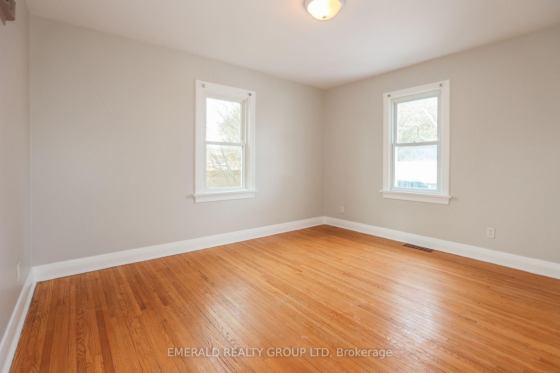Photo 12 of 28 Rosewood Avenue, Welland, Prince Charles — HOMEH